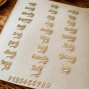 Lettering as place card made of natural wood for glasses with heart image 3