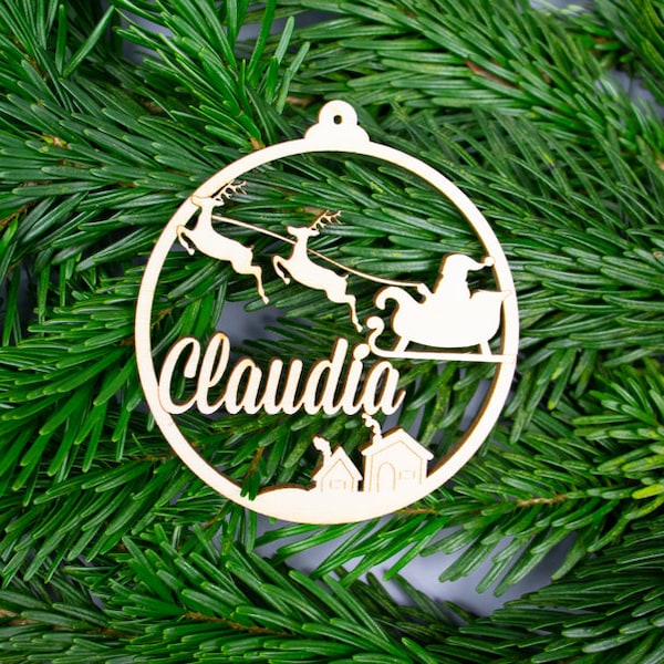 Personalisierte Weihnachtskugel, Weihnachtsbaumdekor aus Holz - Santa -  Geschenkanhänger