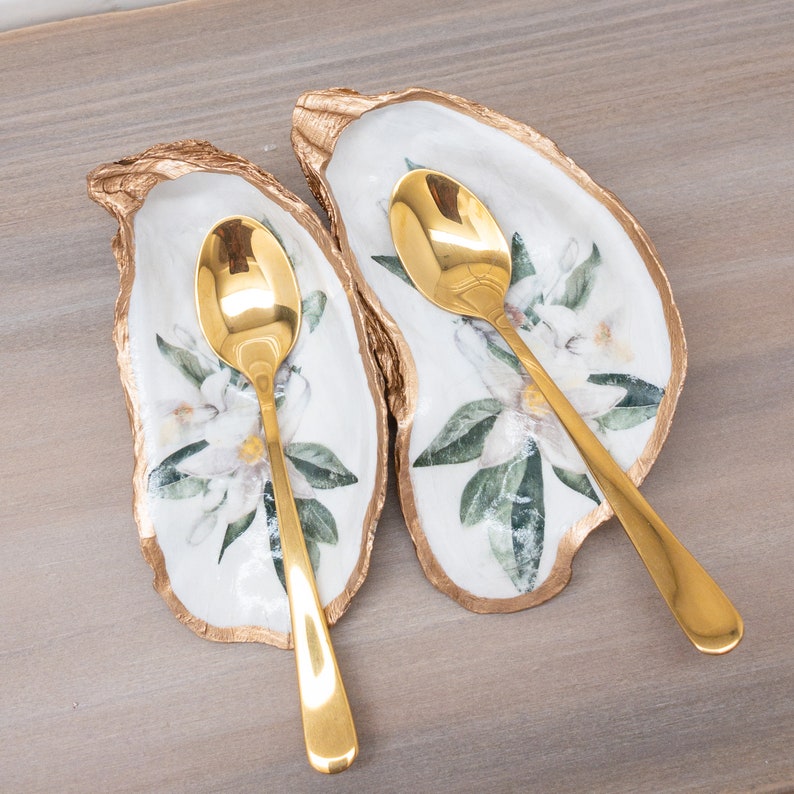 Oyster Shell Magnolia Salt Cellar Salt & Pepper Set Mothers Etsy