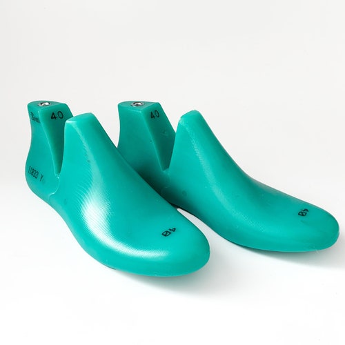 Shoe Last 11833 for Making Men Shoes 