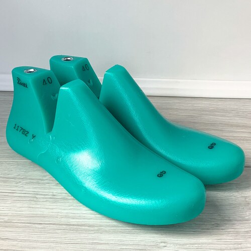 Shoe Last for Men for the Production 