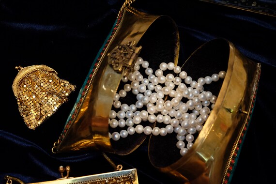 Collier Plaqué Or Avec Pierres Blanches - Bijou Occasion, Style élégant