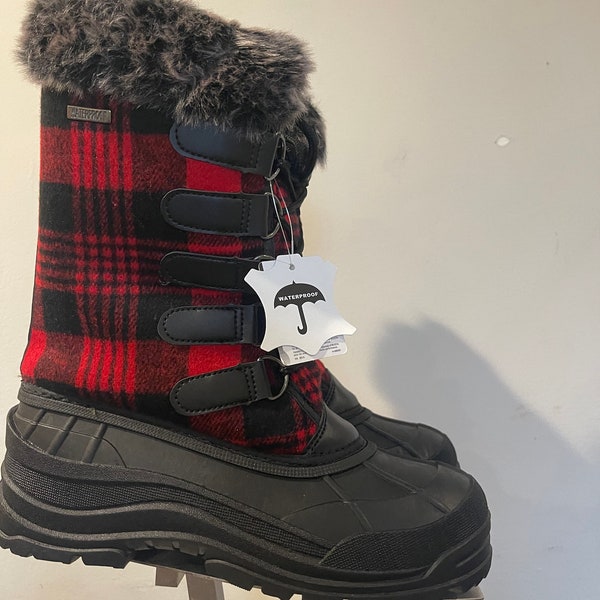 Waterproof Women’s Plaid Winter Boots NEW