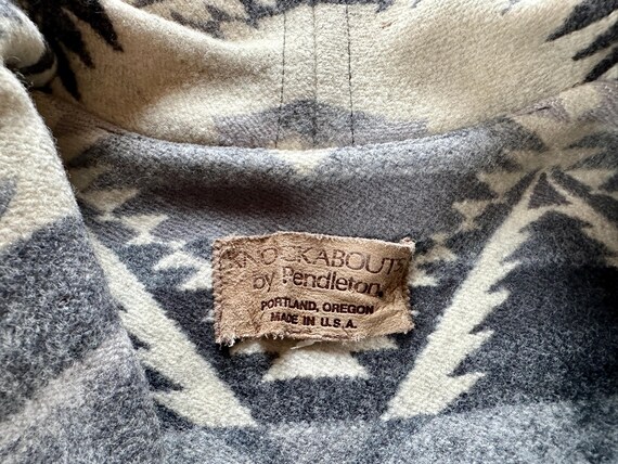 Pendleton Wool Jacket>Womens Small,  Native Style… - image 8