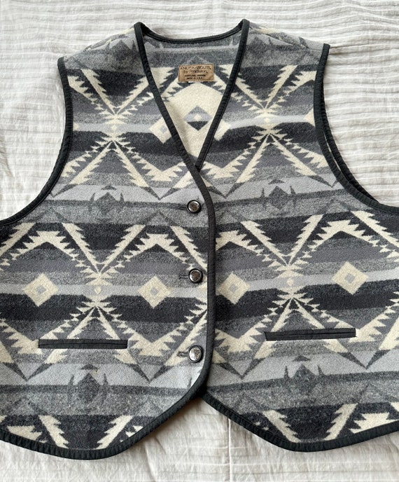Pendleton Wool Vest> Men’s Medium, Women’s XL, So… - image 7