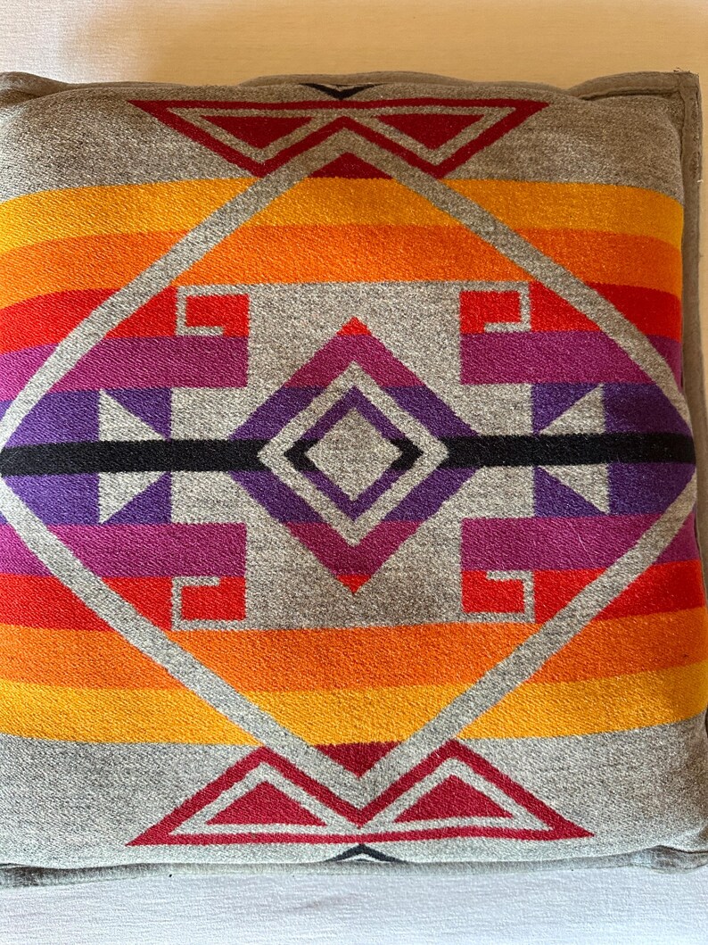 Pendleton Wool Cushion> 16” x 17” Wool Throw Pillow, Southwestern Throw Pillow, Native Style Cushion, Pendleton Pillow image 4