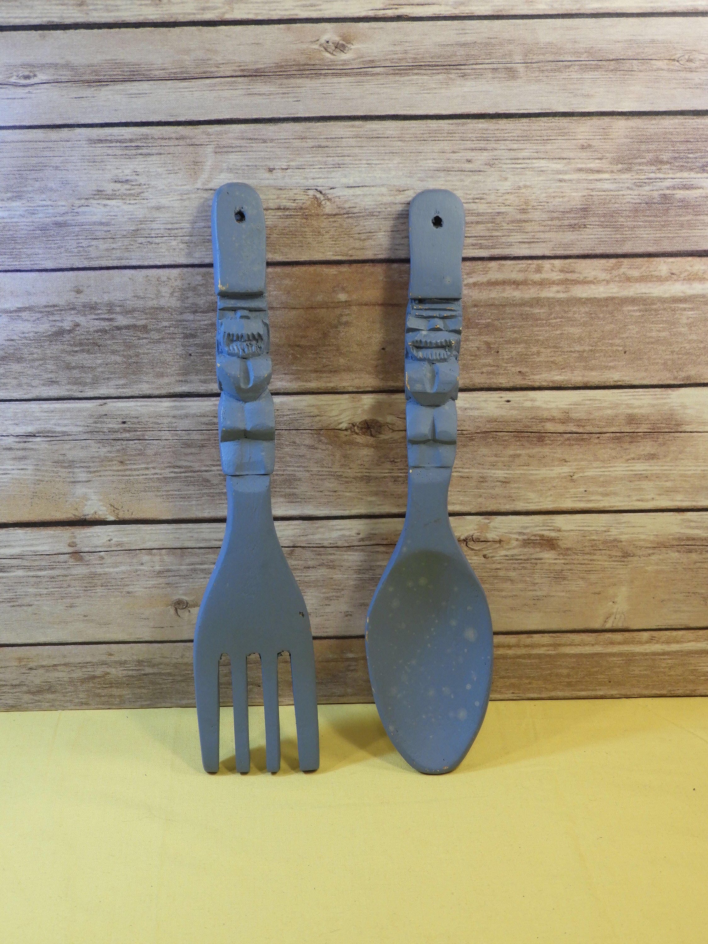 Vintage Country Fork and Spoon, Primitive Wooden Wall Hanging Decor