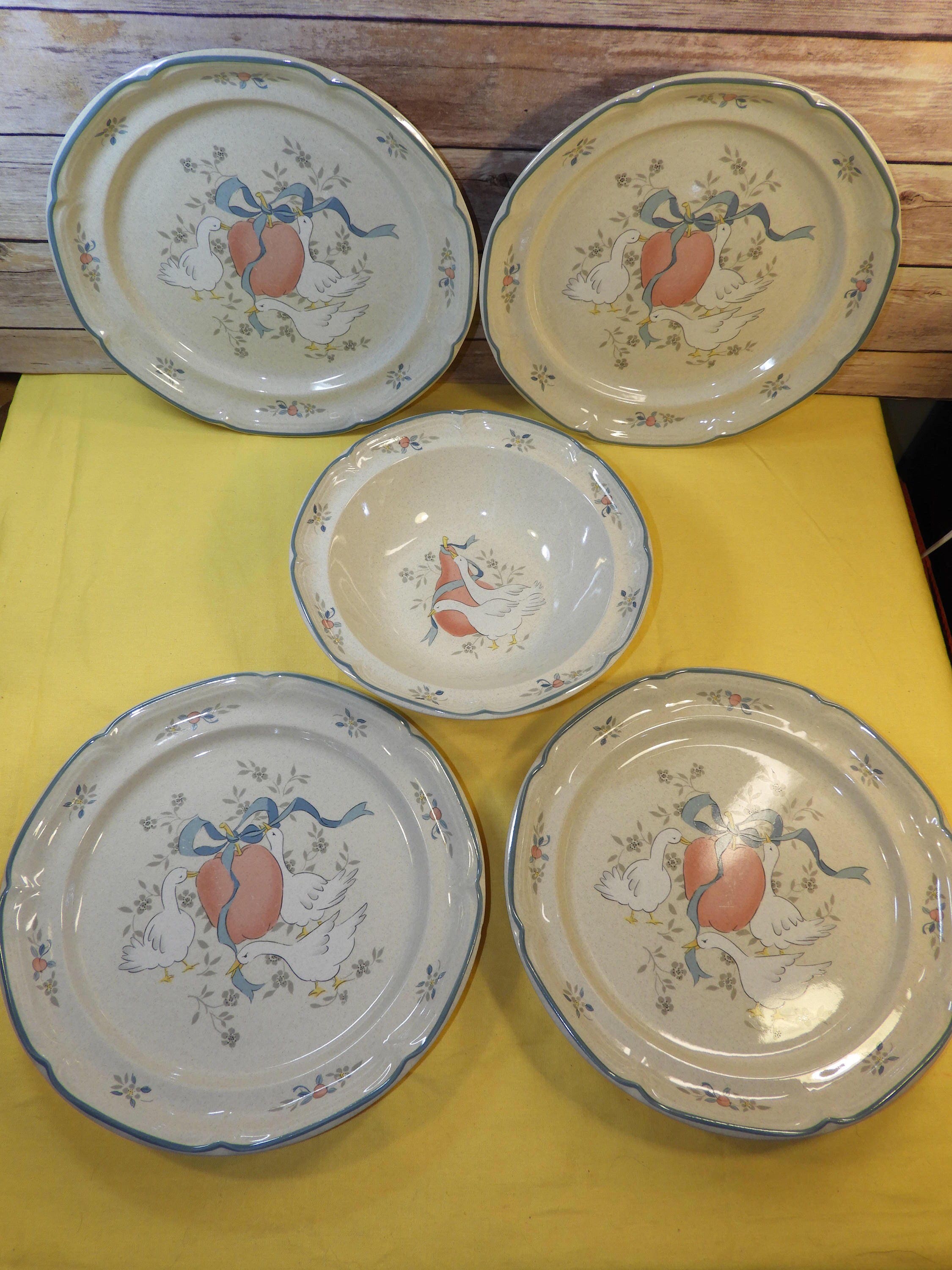 Vintage International China Set (5 pcs), Marmalade Decorative