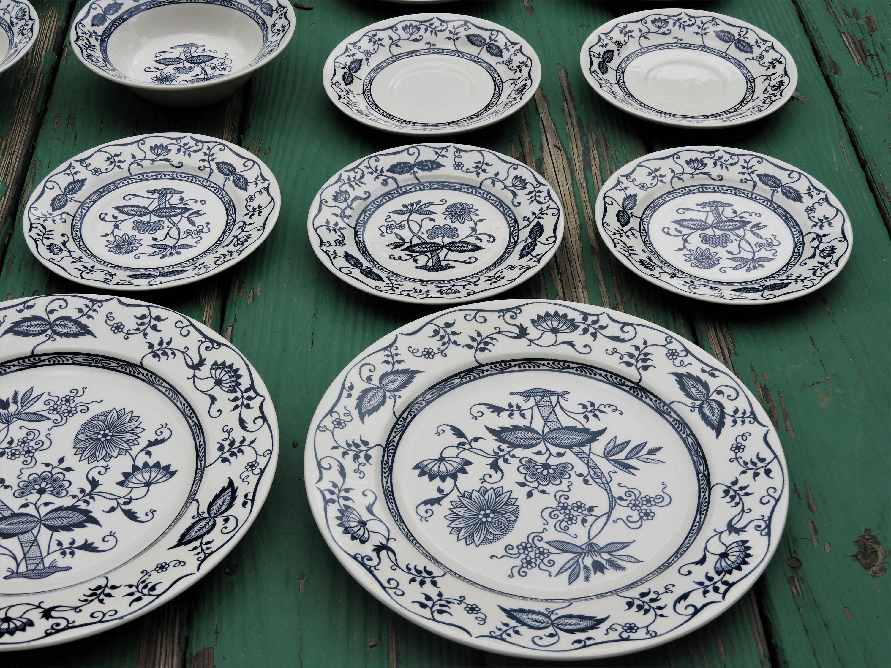 Vintage Blue Onion China (16 pcs), Blue White Dinnerware, Cavalier Ironstone, Decorative Dishes