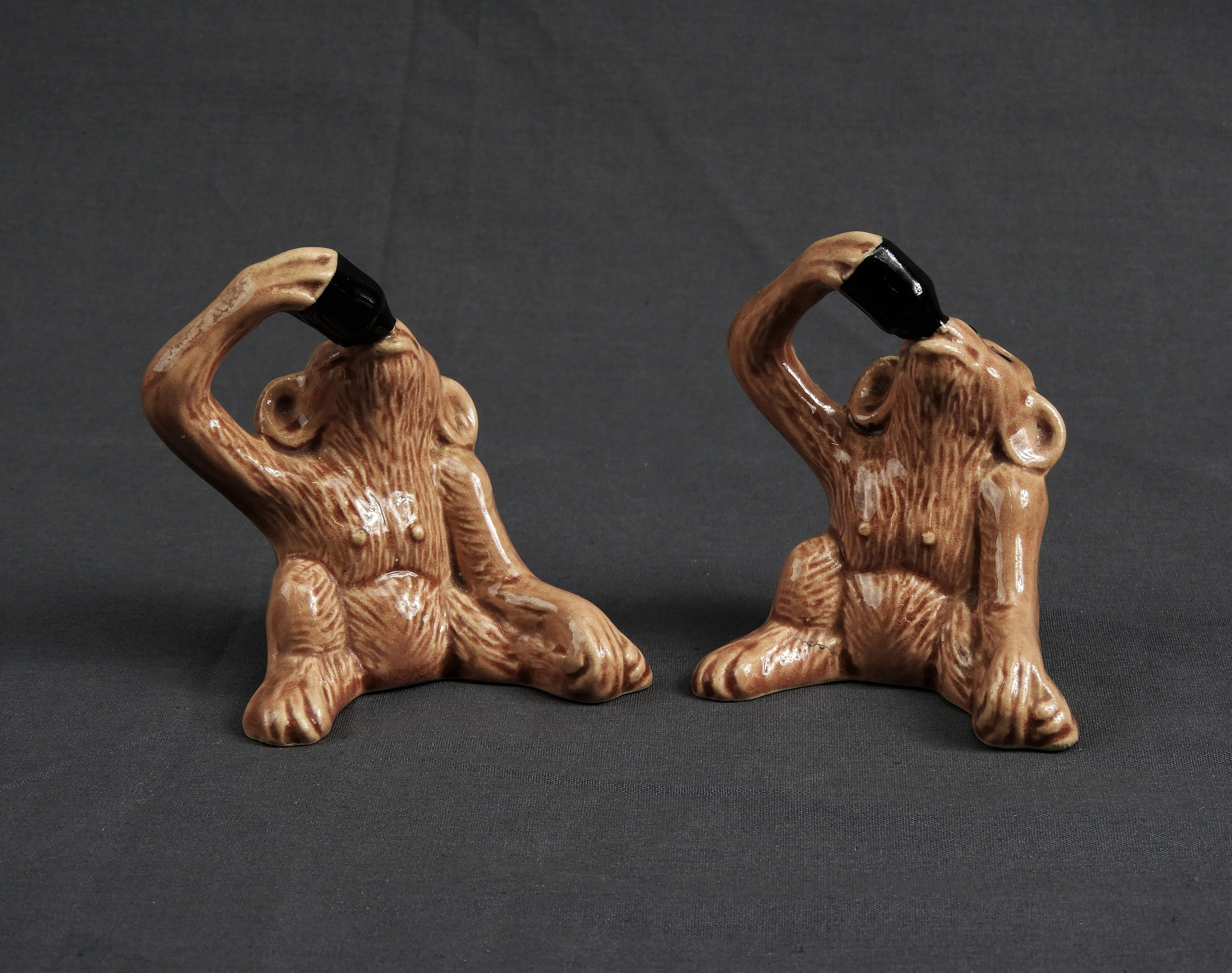 Vintage Monkey Shakers, Brown & Black, Ceramic Monkeys, Salt Pepper