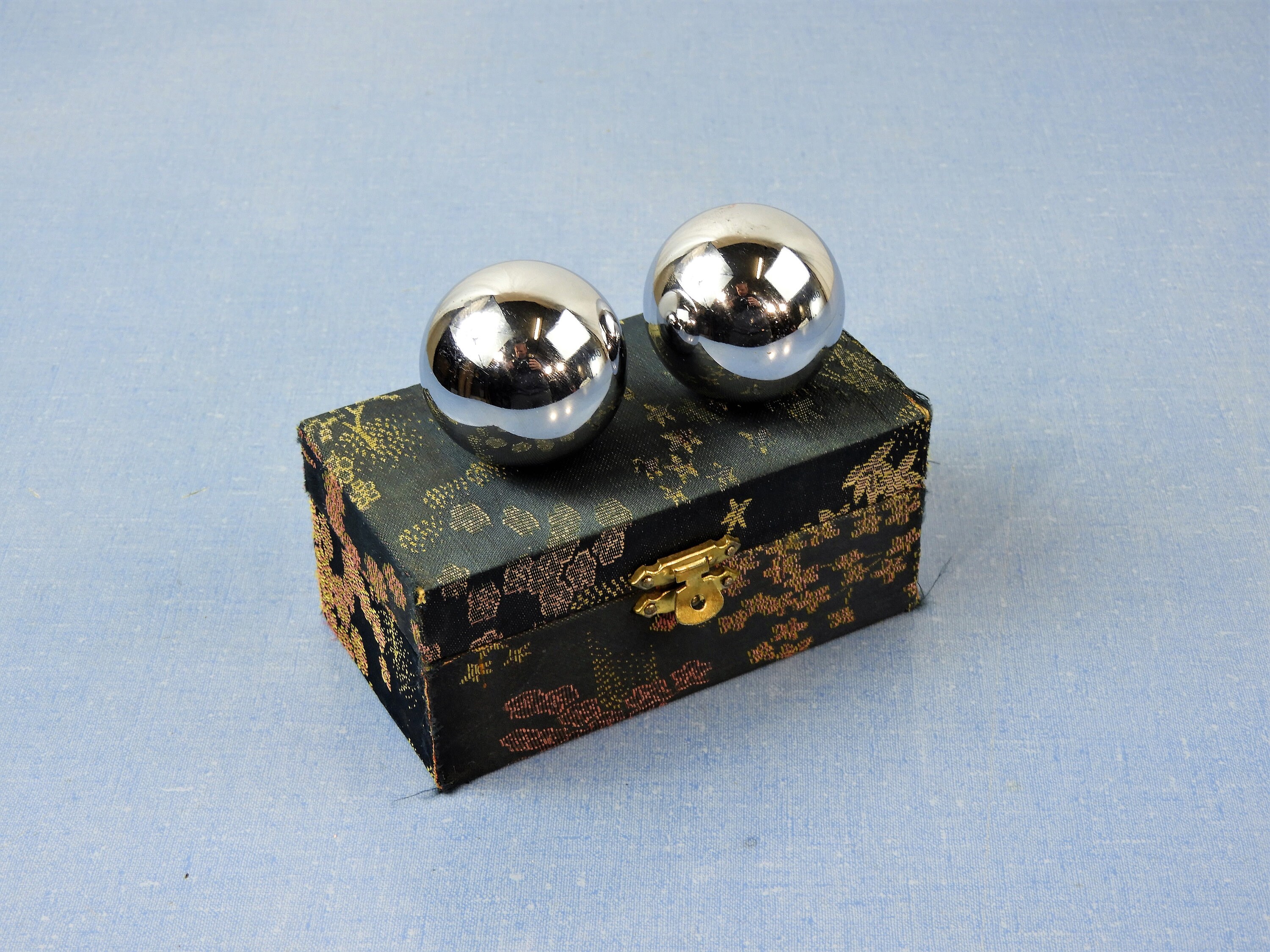 Vintage Baoding Balls, Chinese Health, Metal Chime Spheres, Sound