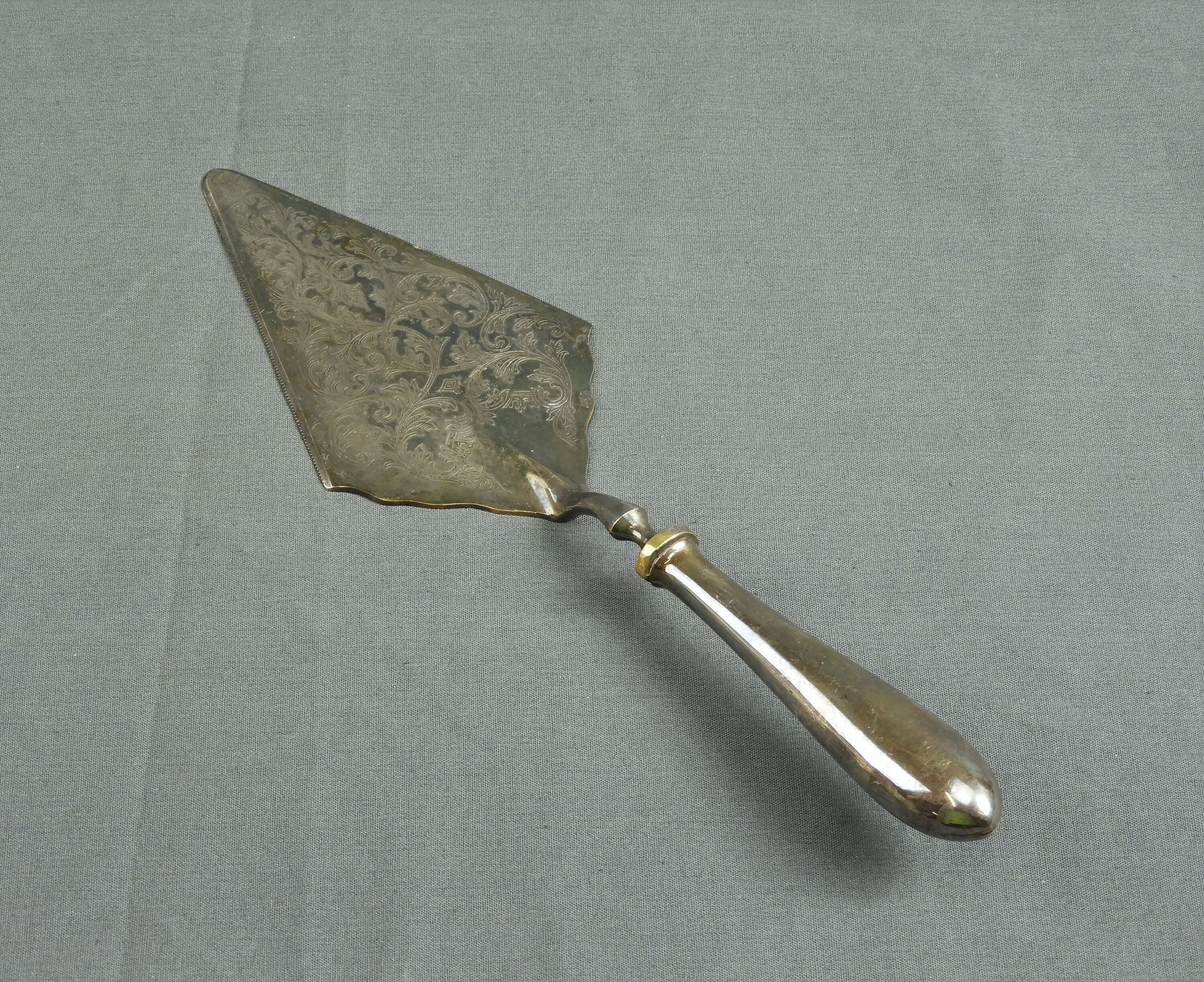 Vintage Pie Server, Eales of Sheffield, Since 1779, Silver Plate