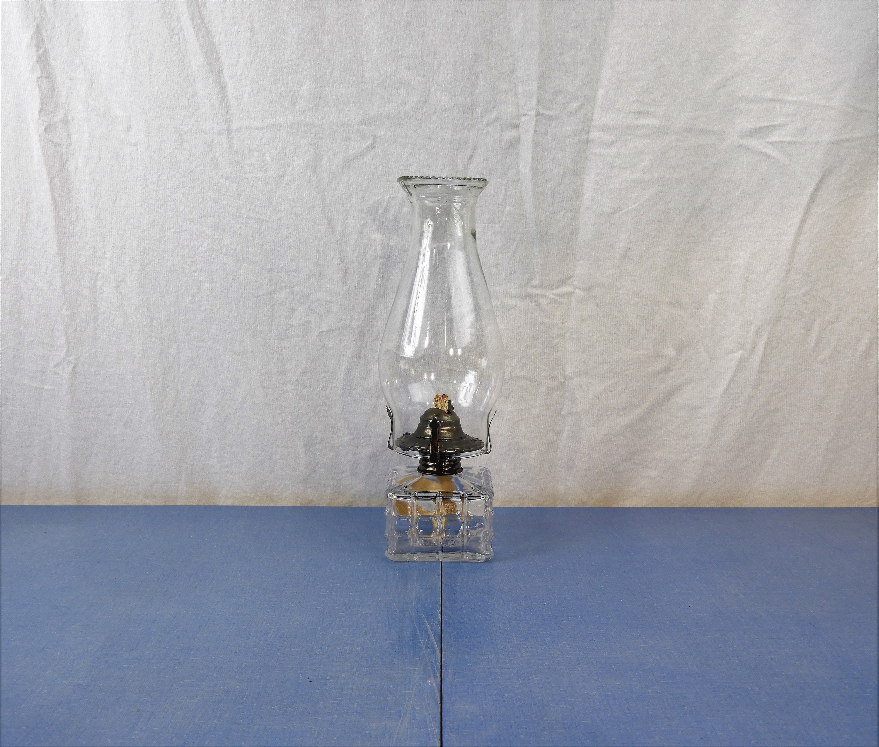 Vintage Oil Lamp Lamplight Farms 5 Made In Austria Clear - Lamplight Farms Oil Lamps Made In Austria Vintage Oil Lamp Lamplight Farms 5 Made In Austria Clear - Lamplight Farms Oil Lamps Made In Austria