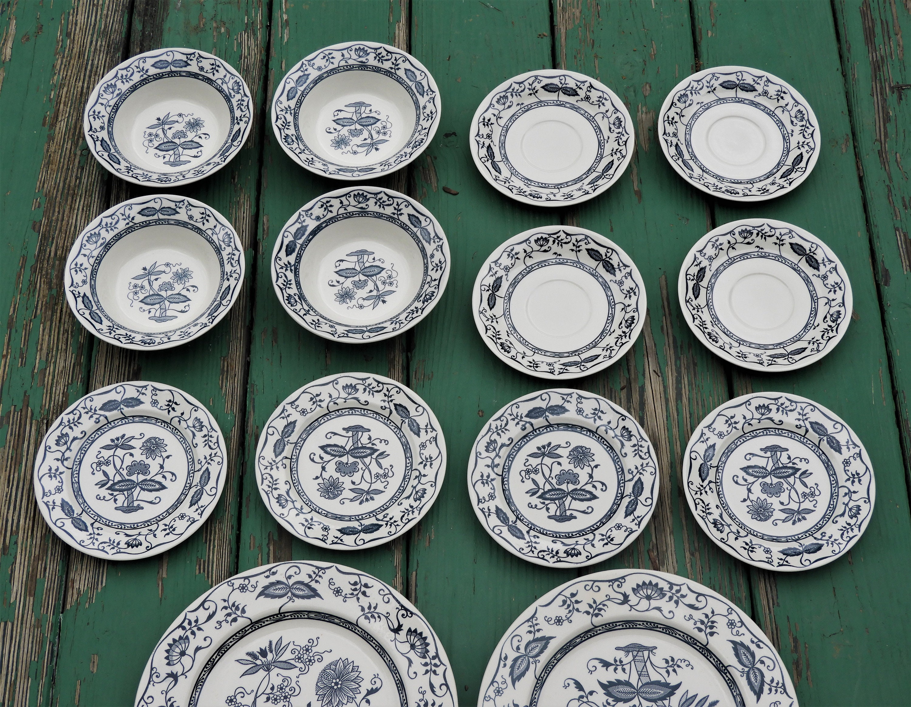 Vintage Blue Onion China (16 pcs), Blue White Dinnerware, Cavalier Ironstone, Decorative Dishes