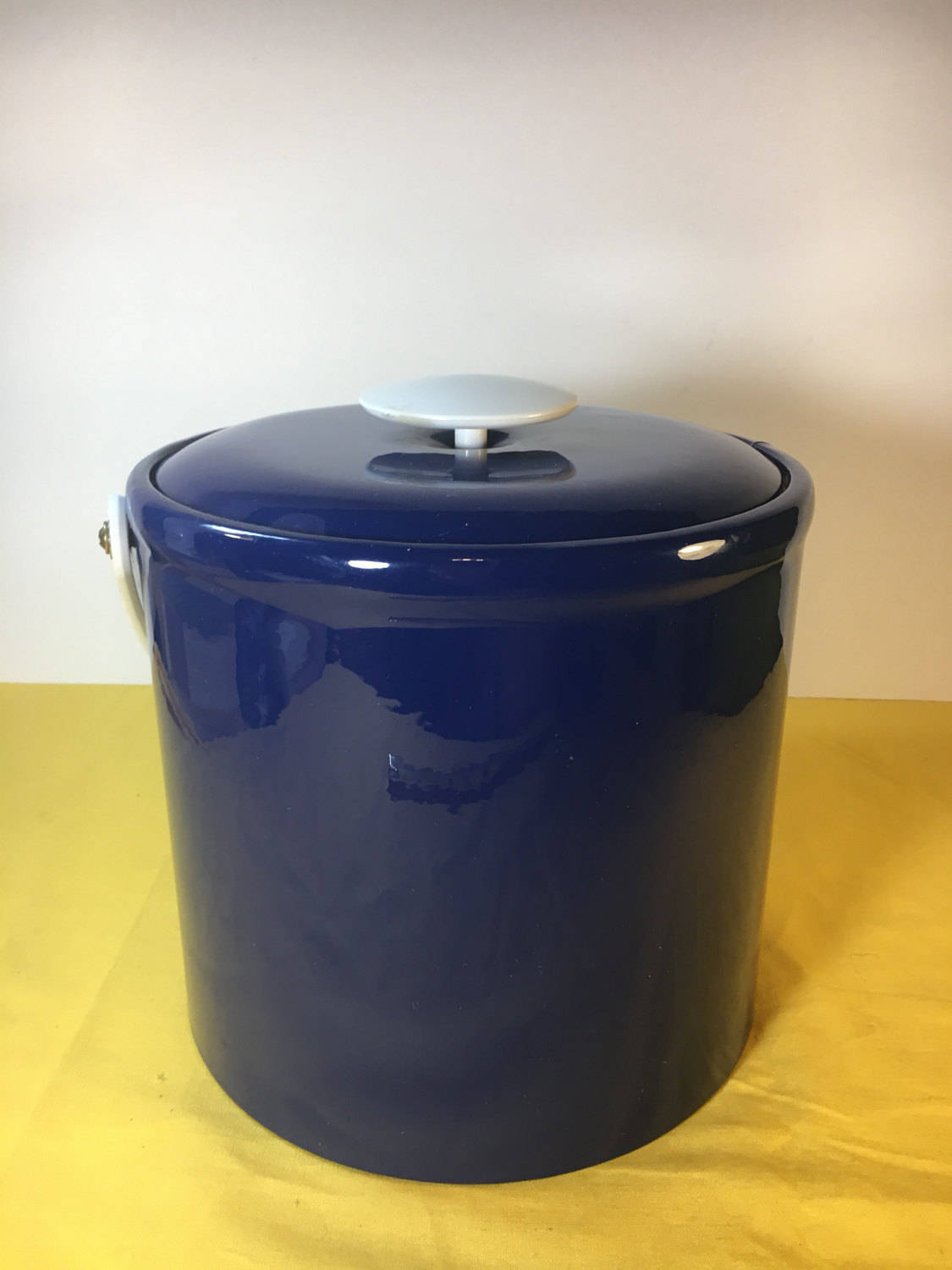 Vintage Mid Century Cobalt Blue Ice Bucket signed Briard, Blue