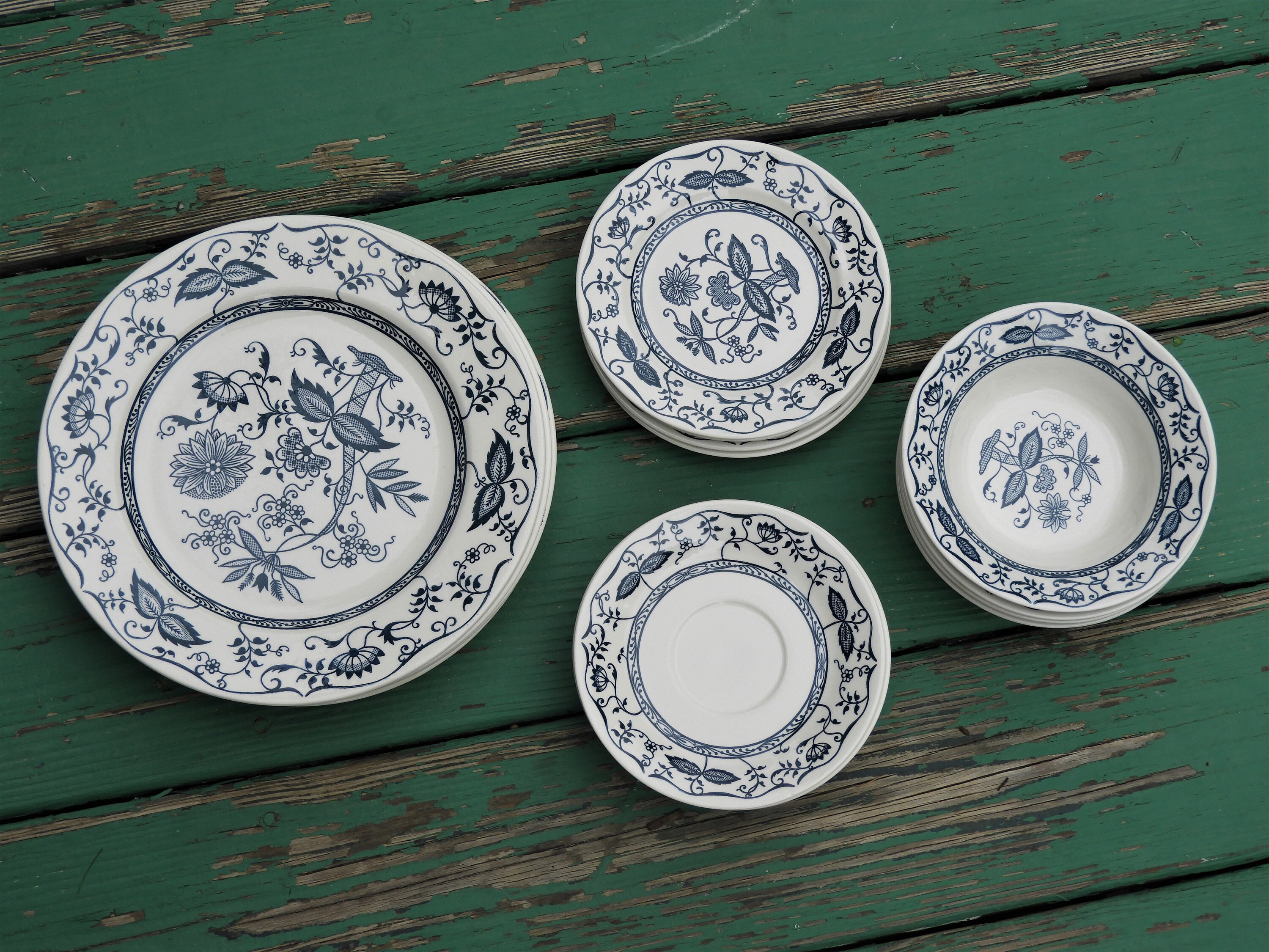 Vintage Blue Onion China (16 pcs), Blue White Dinnerware, Cavalier Ironstone, Decorative Dishes