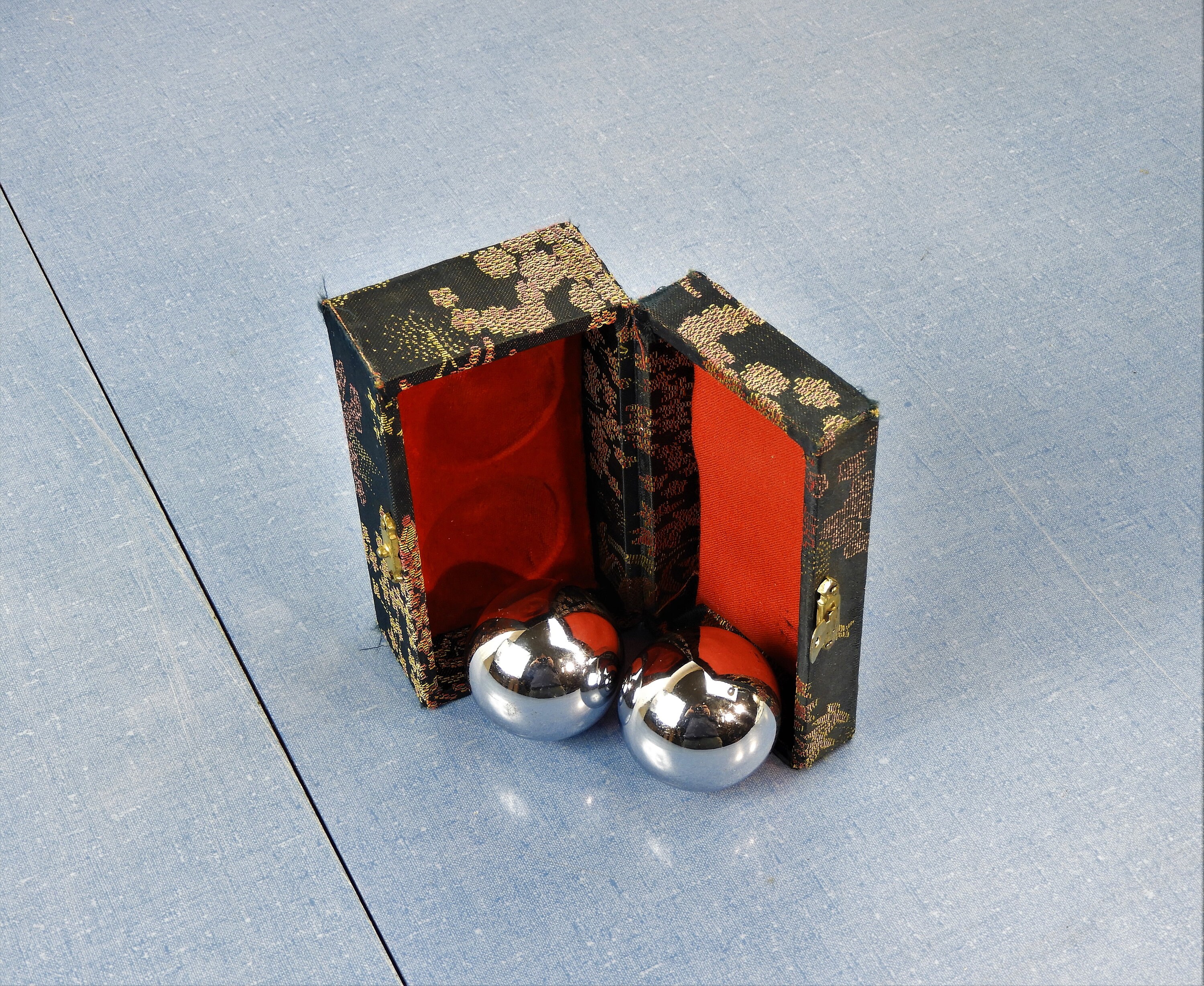 Vintage Baoding Balls, Chinese Health, Metal Chime Spheres, Sound