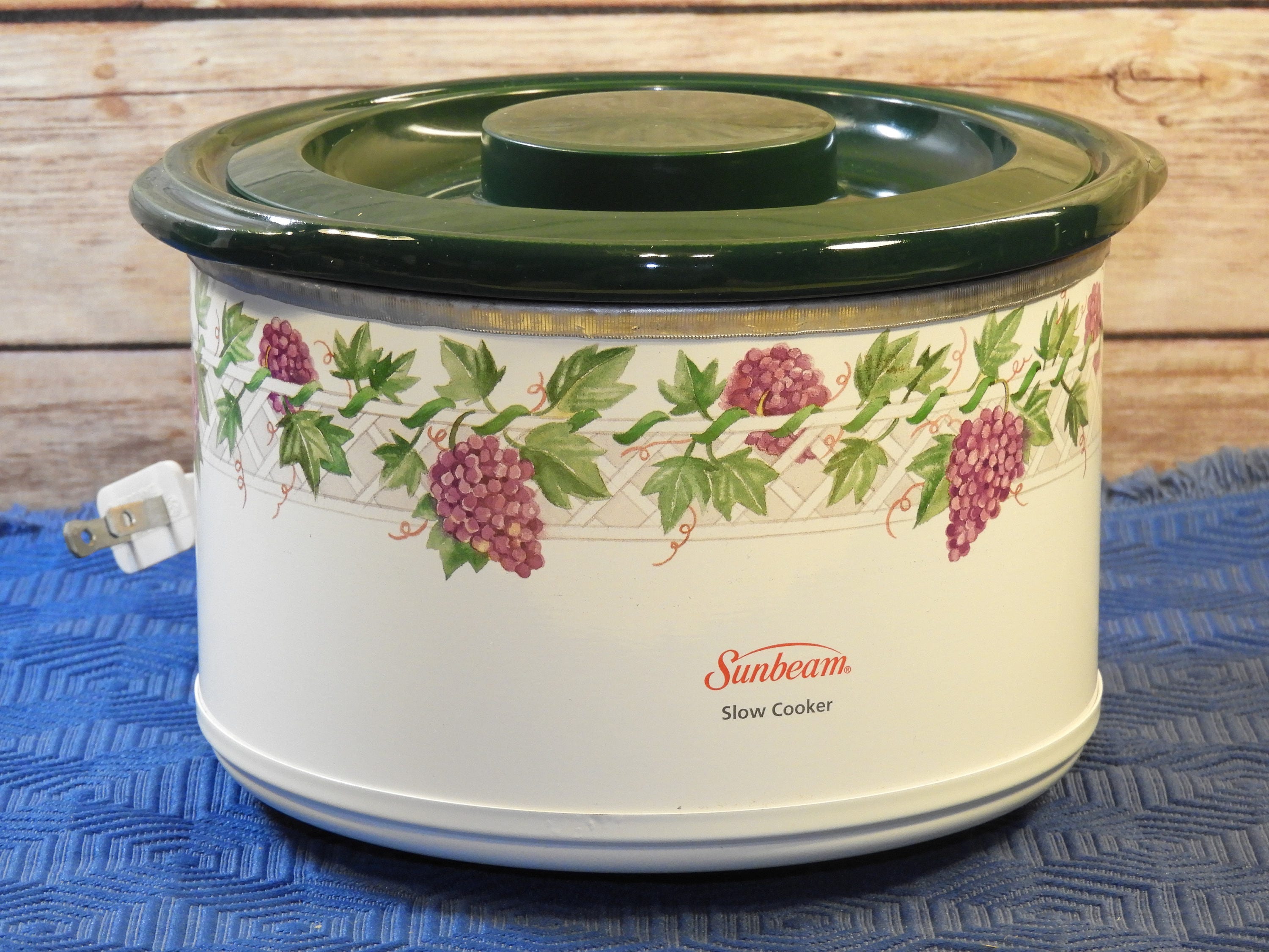 Vintage Sunbeam Slow Cooker SC100,Green White Ceramic Bowl ...