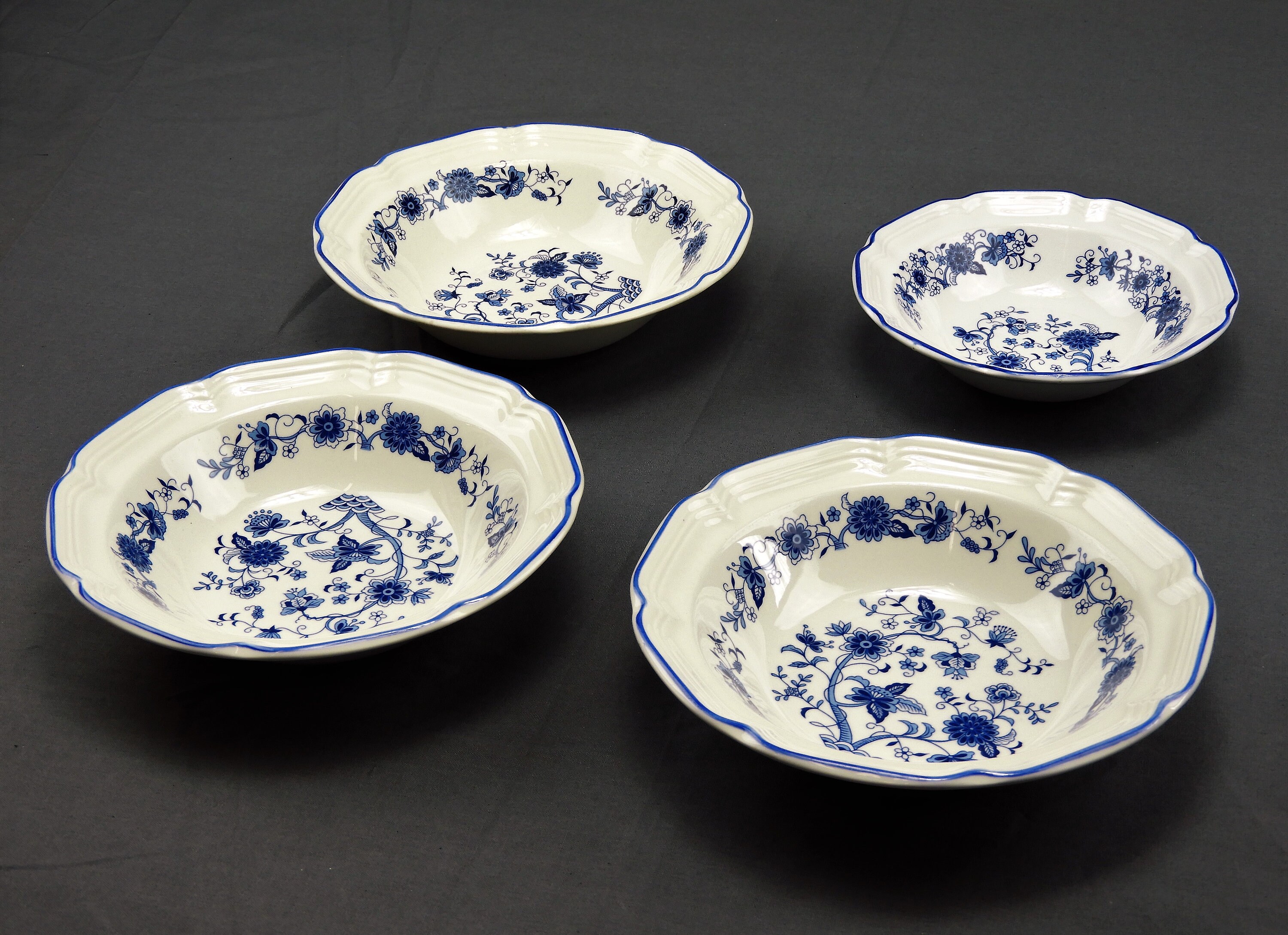 Vintage Hankook Bowls (4), Seine Blue Onion, China Dinnerware, 3 Soup
