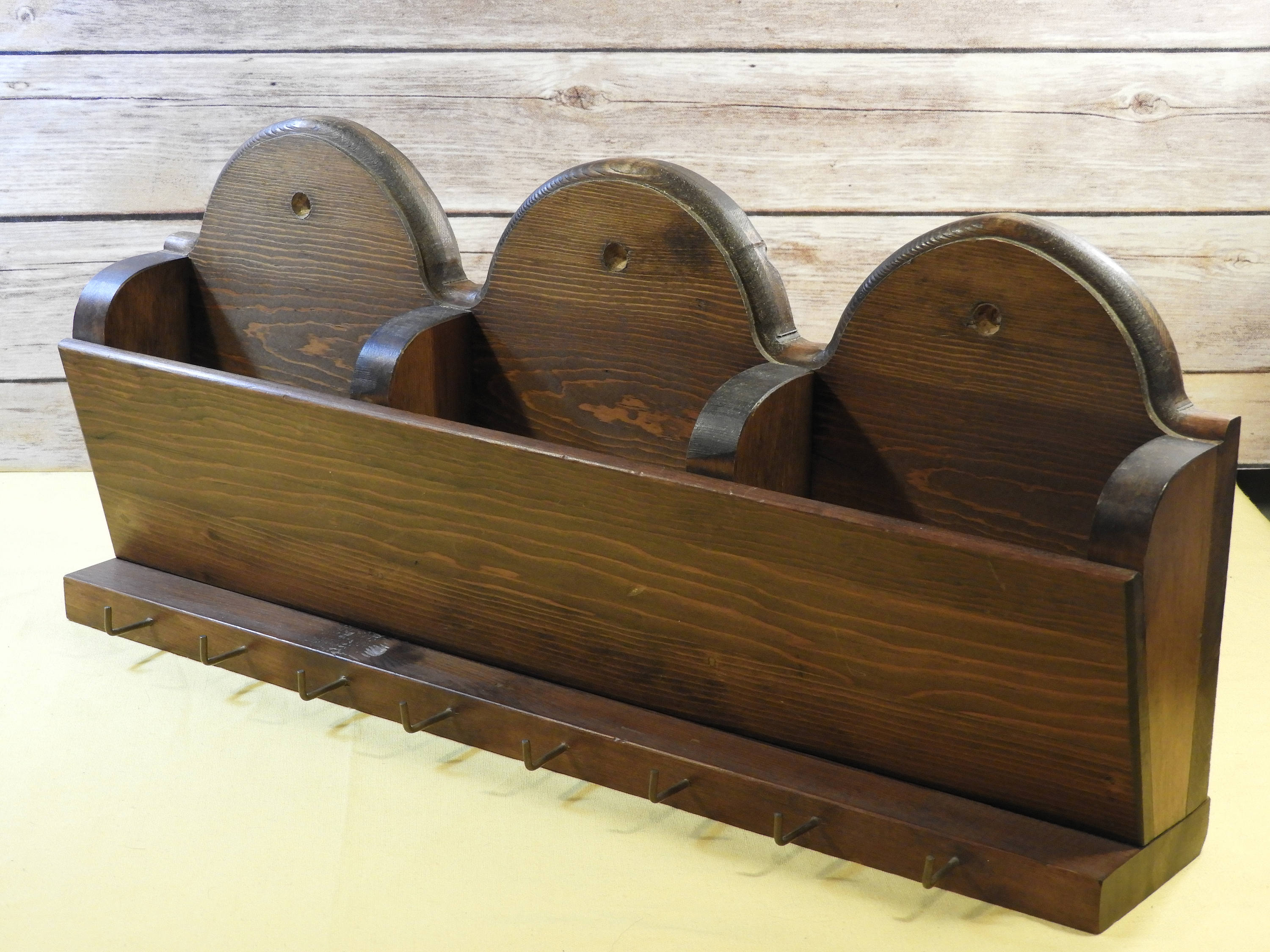 Vintage Country Catchall Wooden Envelope Key Storage Center