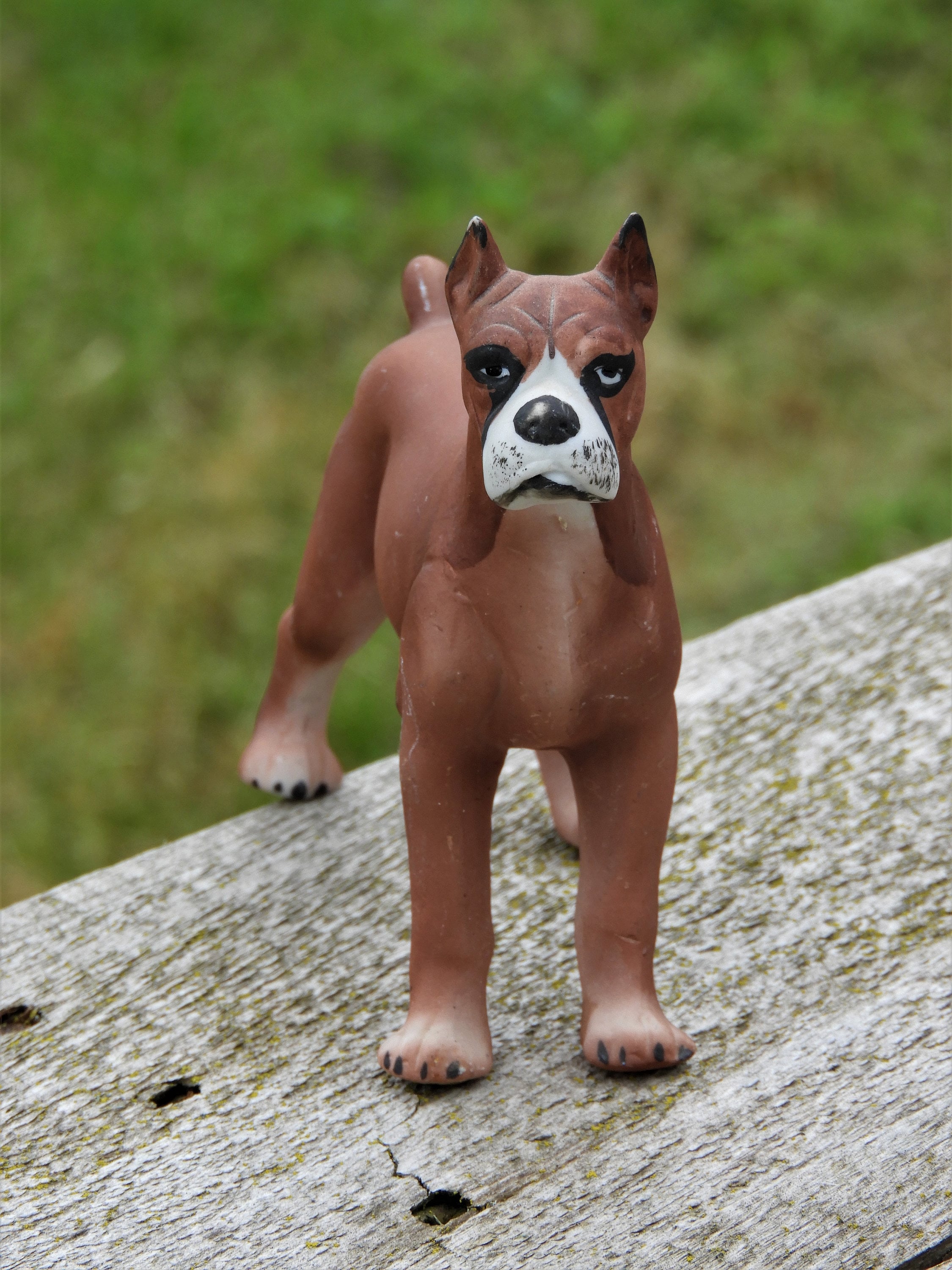 outdoor dog figurines