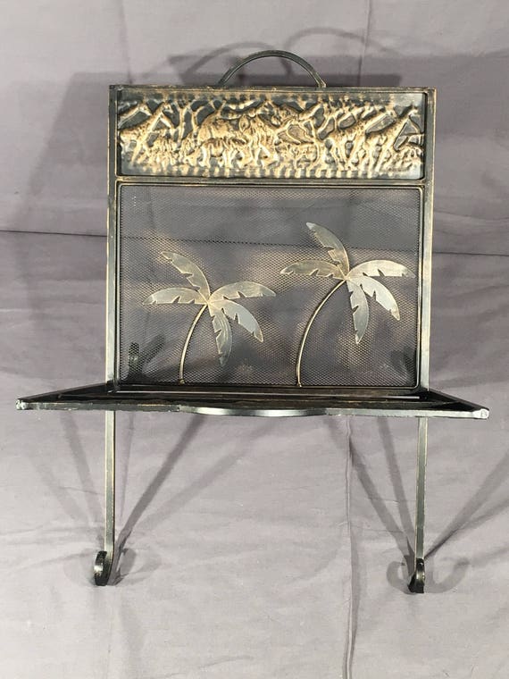 Safari Decor Decorative Gold Metal Stand Towel Storage Folding