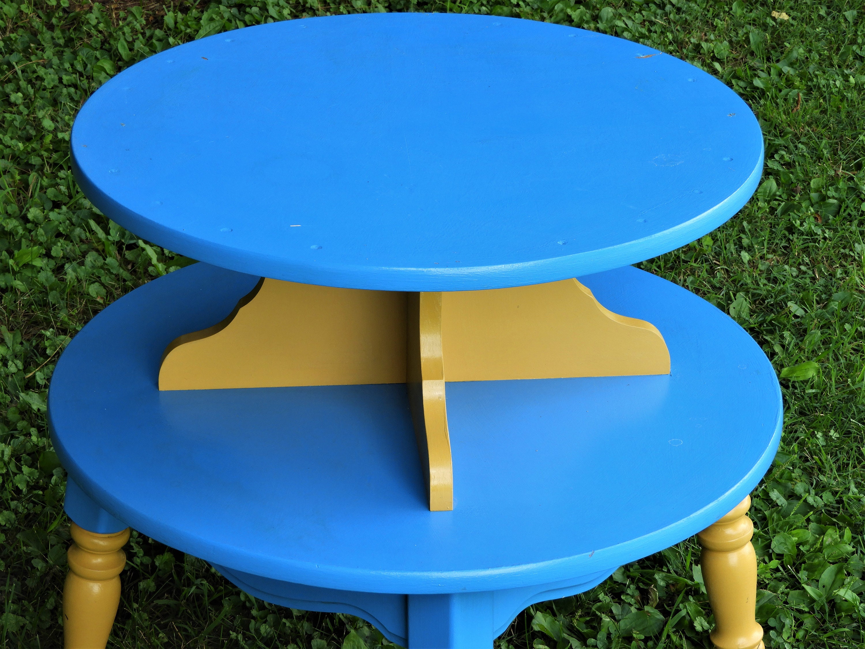 Vintage Accent Table Two Tiered End Table Round Blue & Gold Etsy