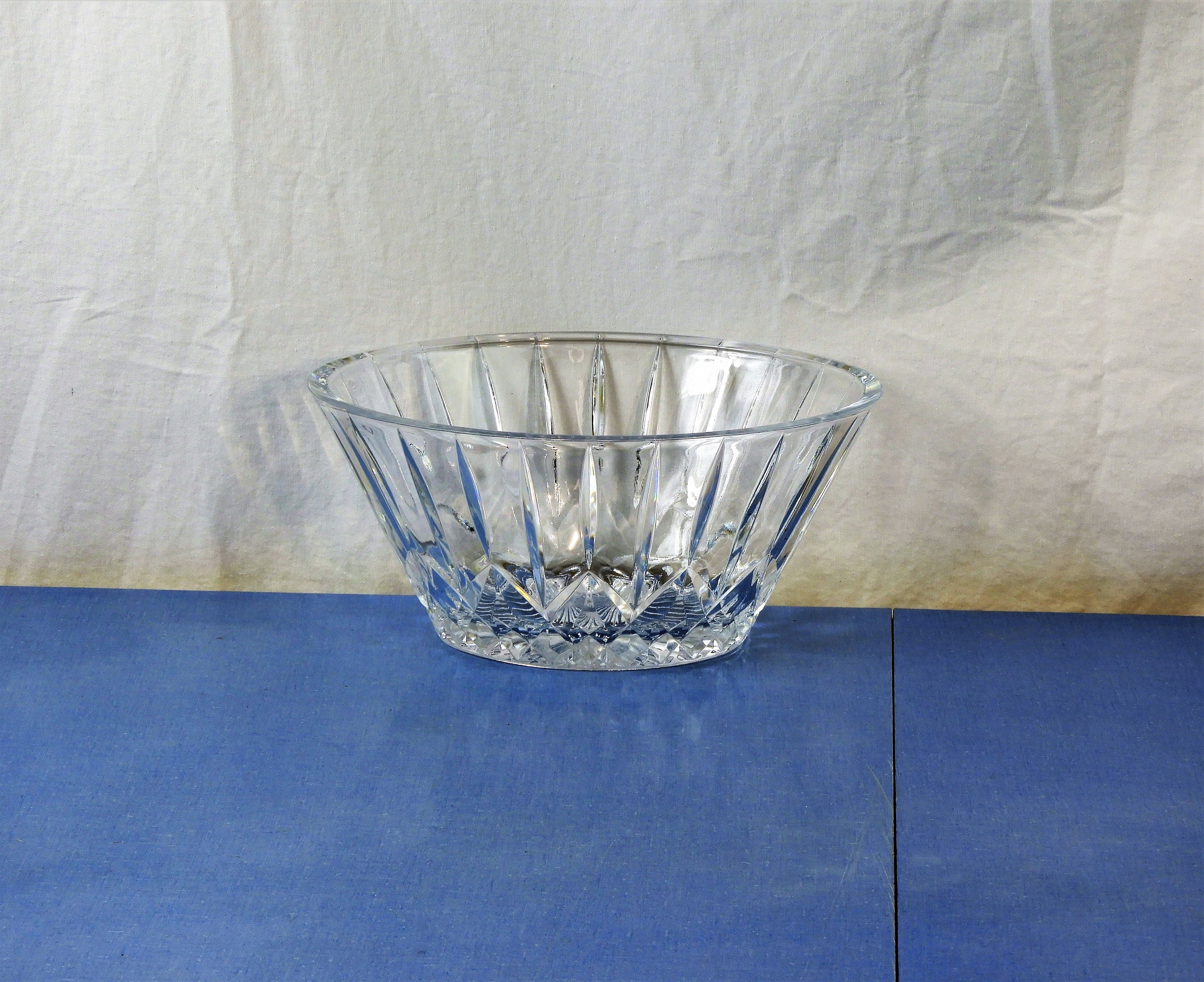 Vintage Crystal Bowl, Oval Cut Glass Dish, Clear Dinnerware, Fruit Storage, Kitchen Decoration