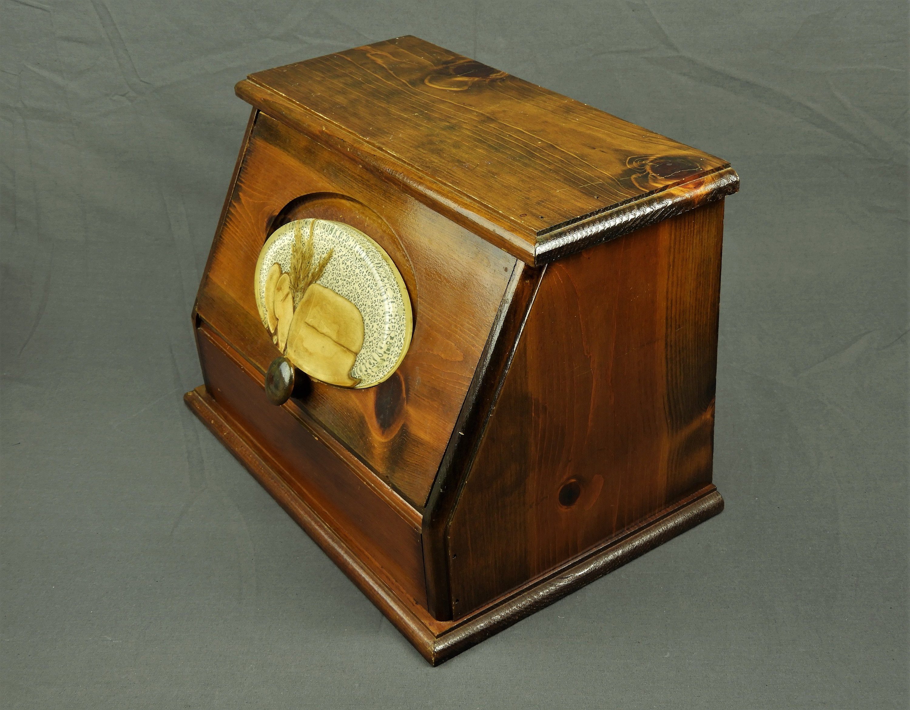Vintage Bread Box, Kitchen Decor, Wooden Storage, Pine Wood, Medium to