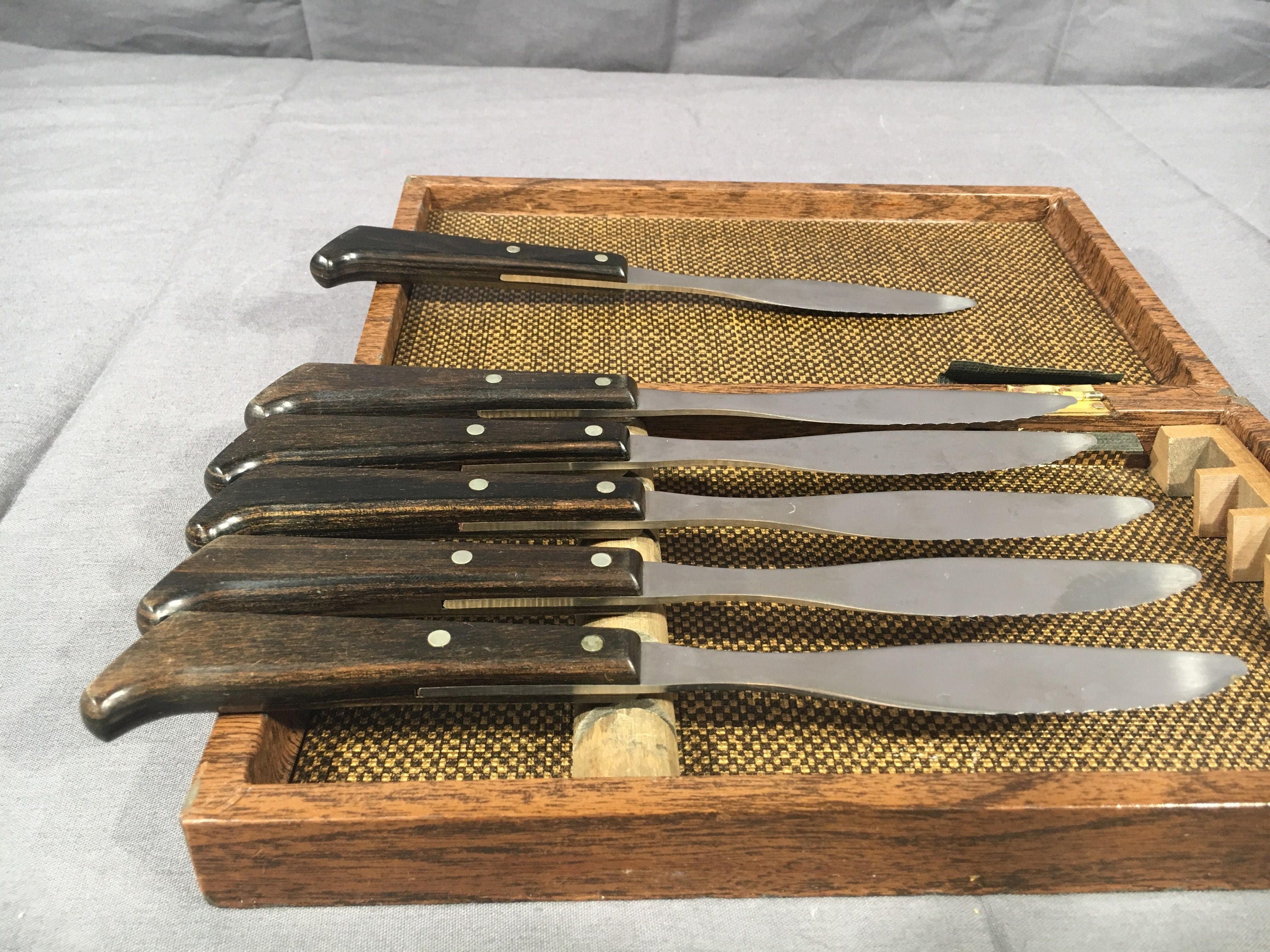 Vintage West Bend Knives (6), Black Silver Steak Knife Set, Wood Case