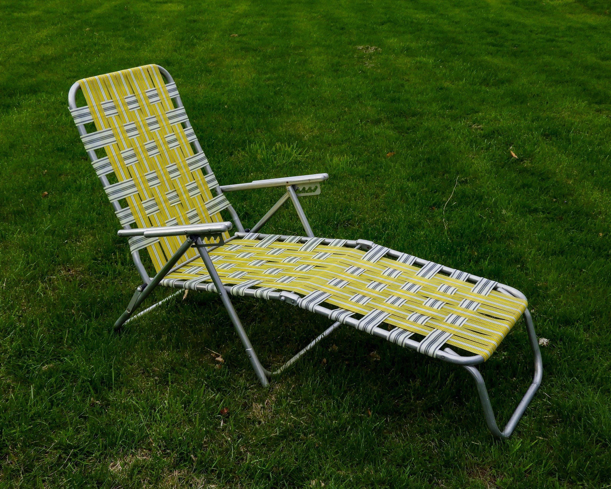 Vintage Chaise Lounge, Lawn Chair, Adjustable Recliner, Patio Furniture ...