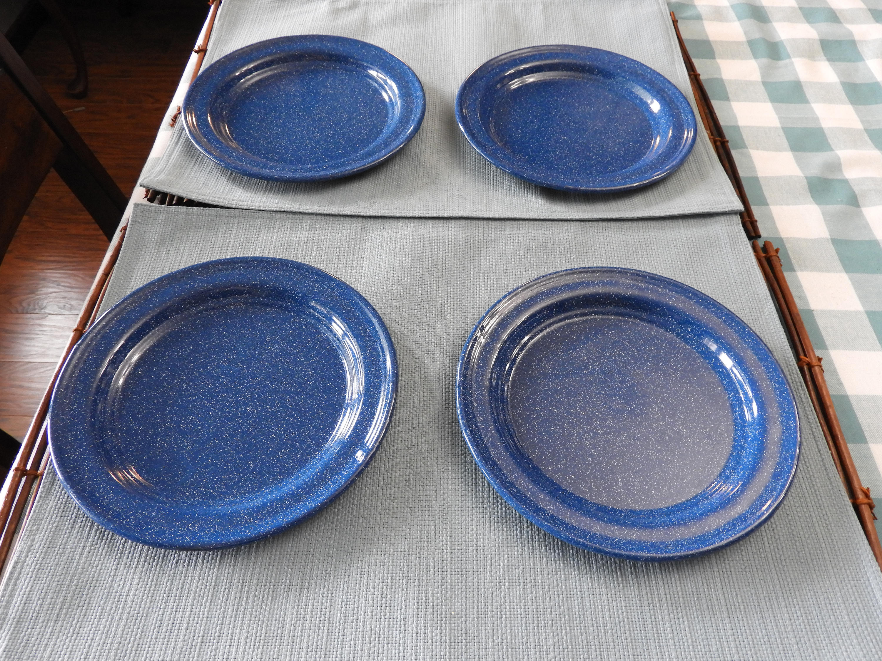 Vintage Blue Enamelware Plates (4), Powder Spotted Decorative Dinner