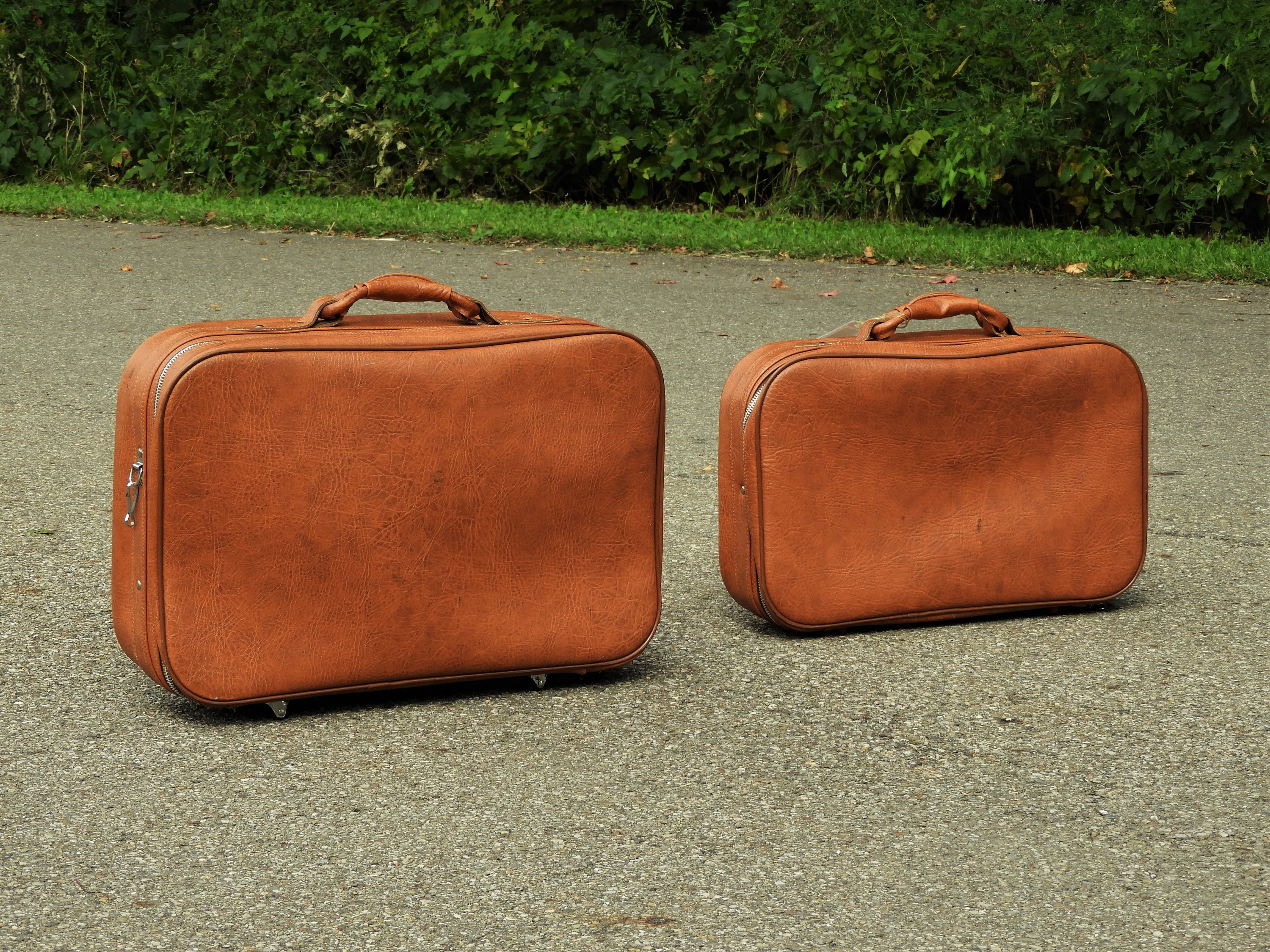 Vintage Nesting Luggage, 1970's Fingerhut, Rolling Suitcase, Compact