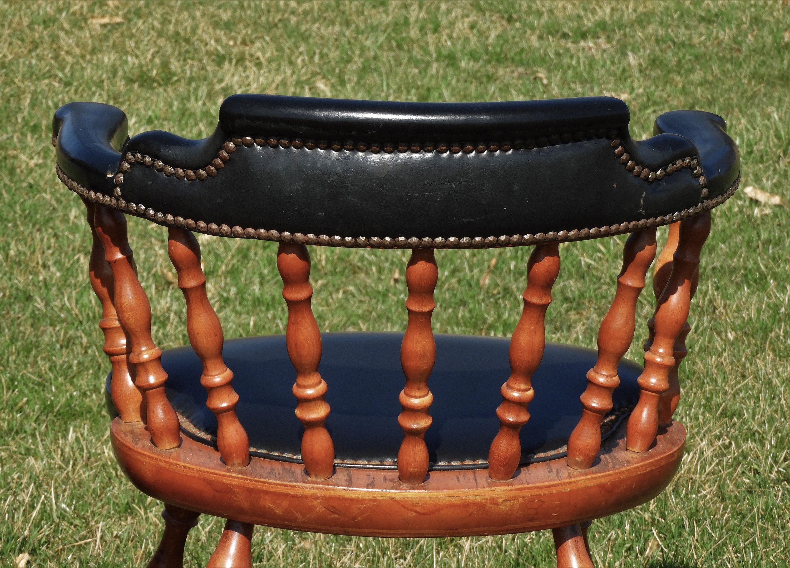 Vintage Wood Barrel Chairs - Dreamstime is the world`s largest stock