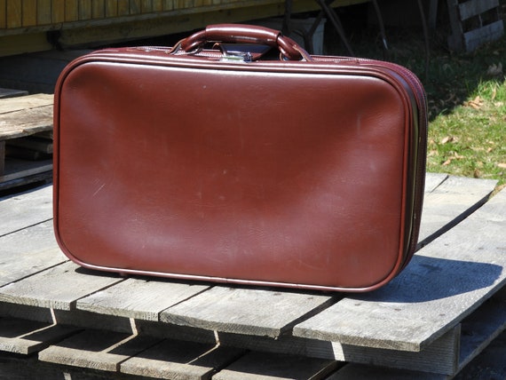 royal traveler luggage vintage