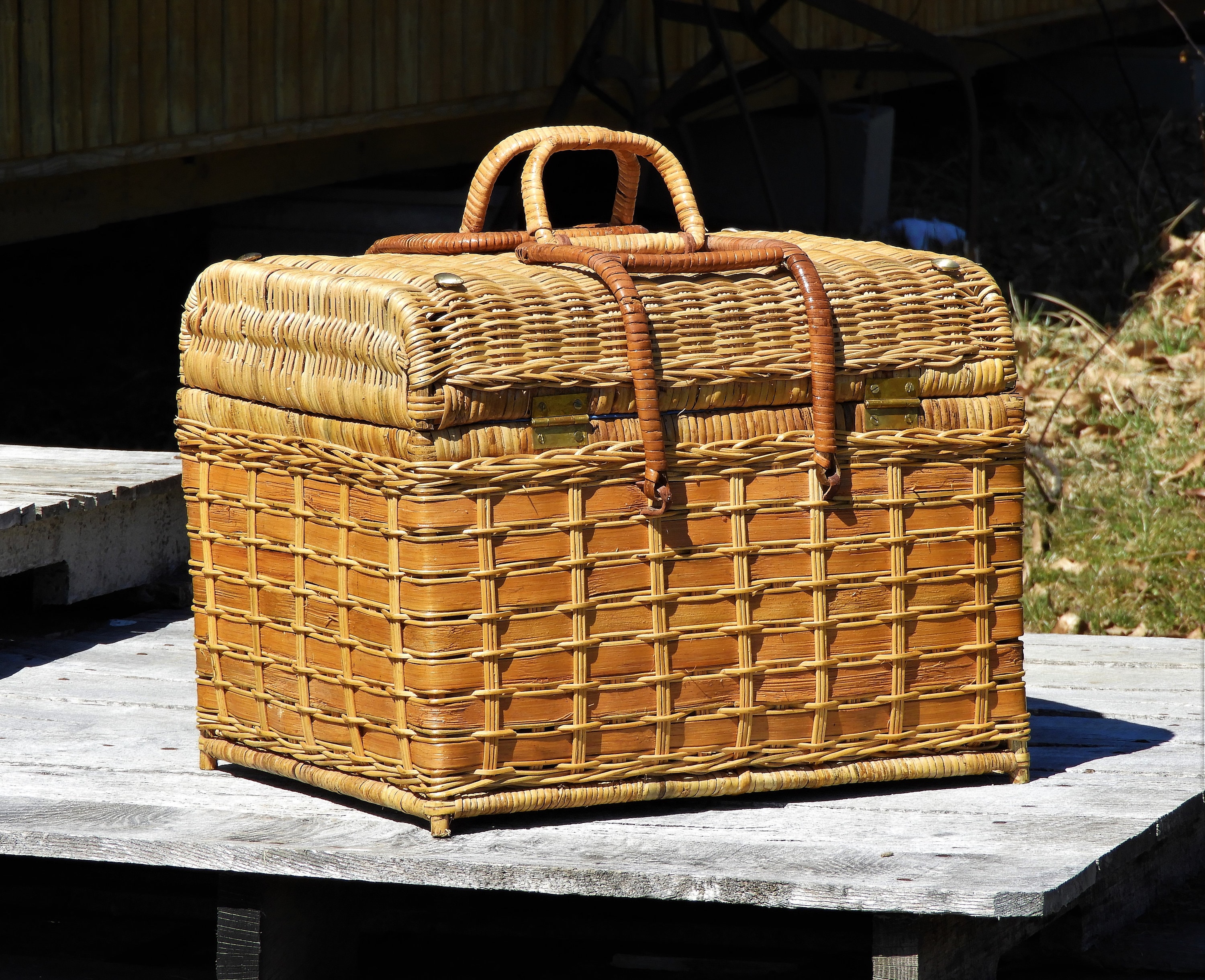 Vintage Rattan Trunk, Large Wicker Basket, Brown Picnic Storage ...