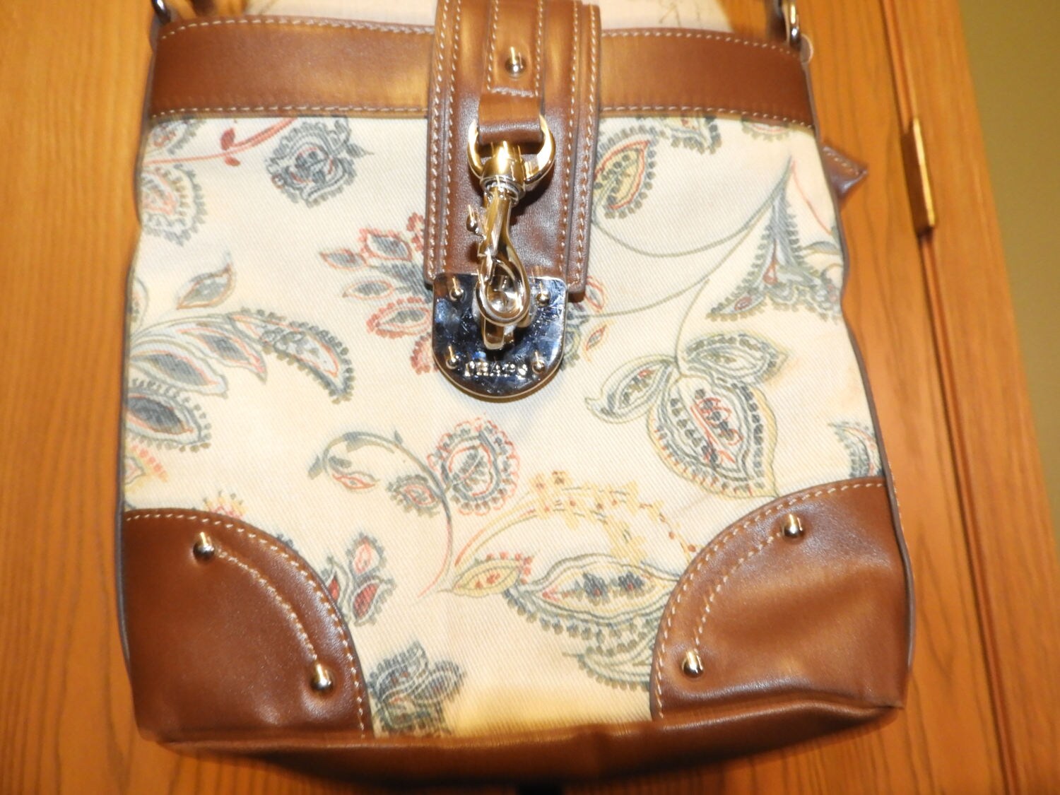 chaps leather purse