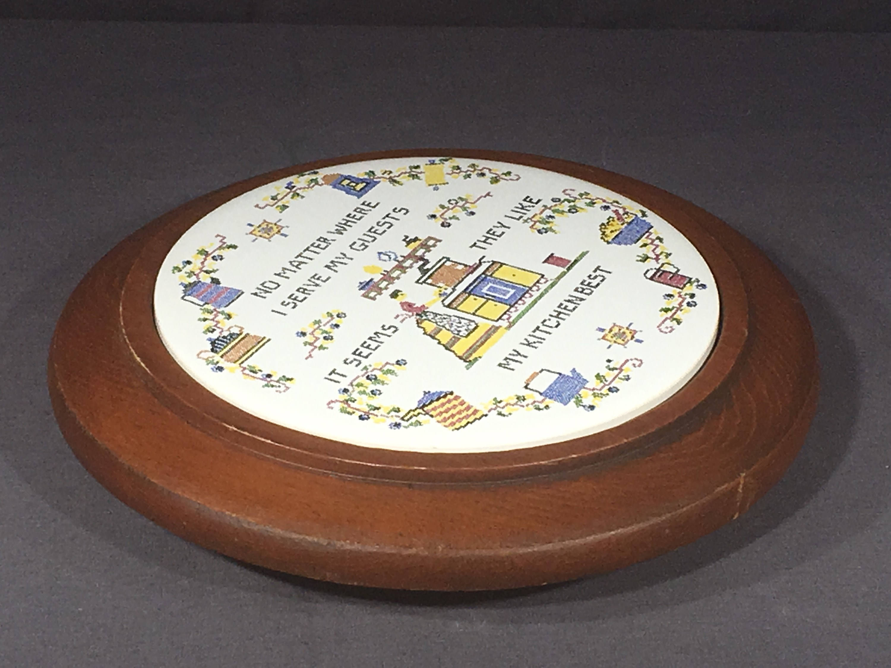 Vintage Round Trivet, Decorative Kitchen Potholder, White & Blue