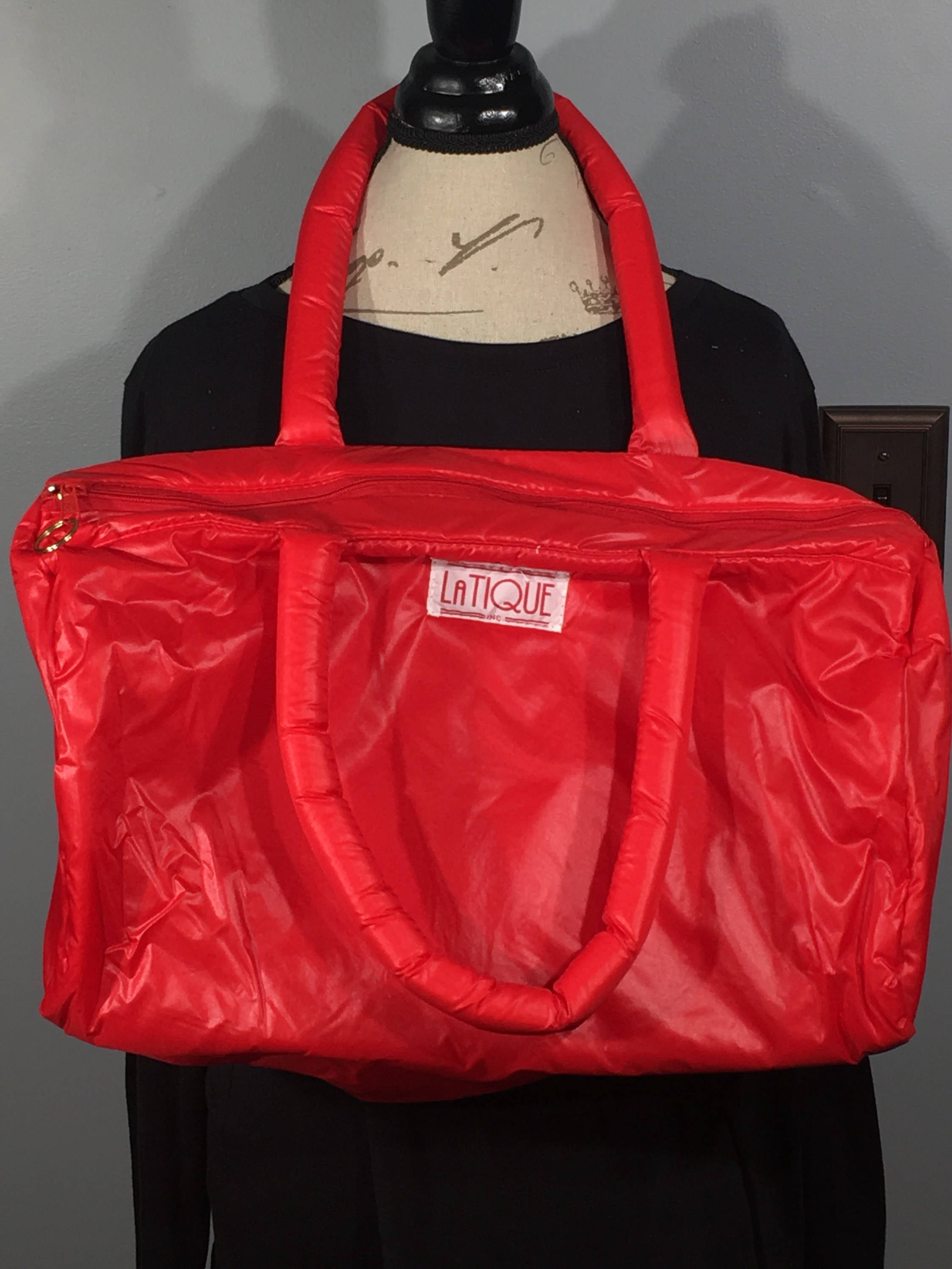 puffy overnight bag