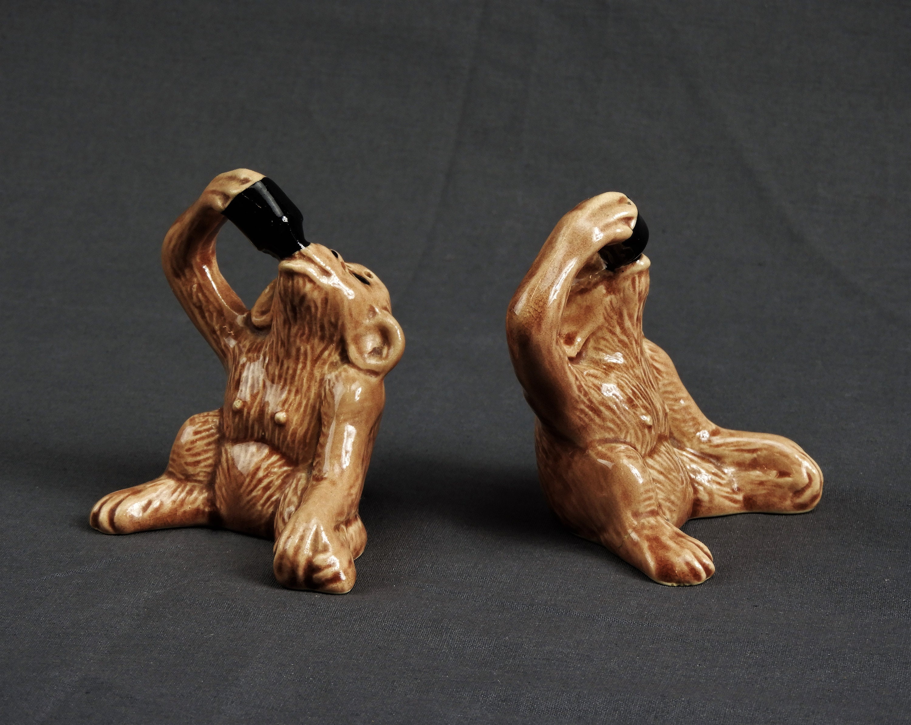 Vintage Monkey Shakers, Brown & Black, Ceramic Monkeys, Salt Pepper