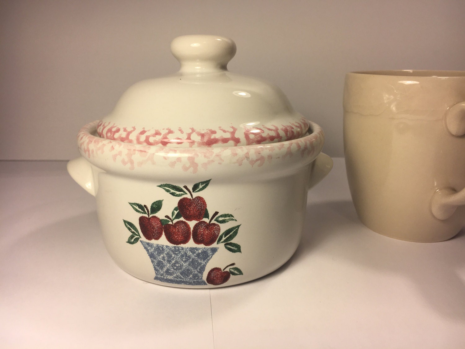 Vintage Cranberry Spongeware Crock, Red Serving Dish w/Handles and Lid, Apples Over Blue Basket