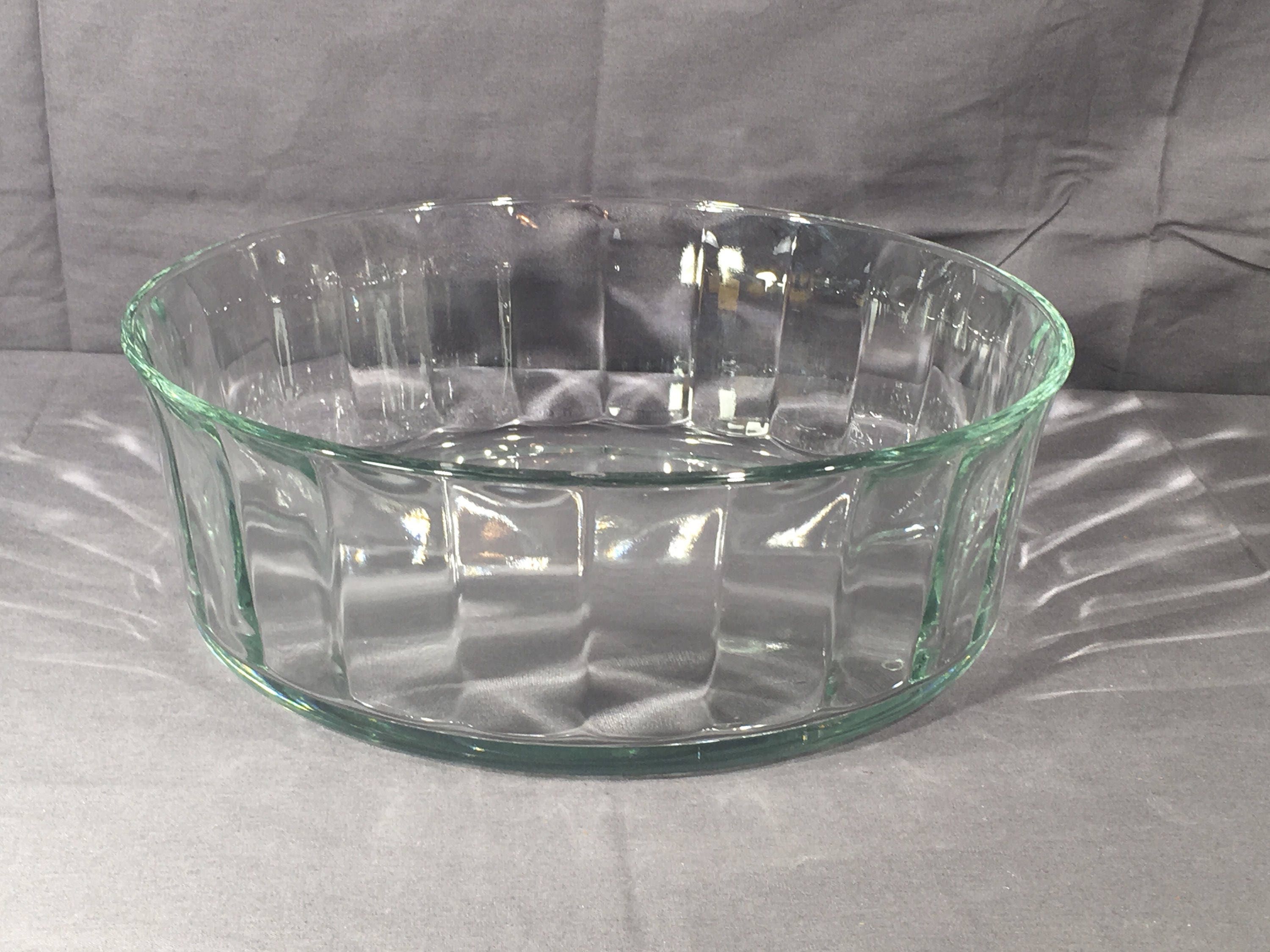 Vintage Glass Bowl Flat Bottom Fruit Decorative Greenish Vintage Glass Bowl Flat Bottom Fruit Decorative Greenish Clear Dish Paneled Round Kitchen Countertop Decoration
