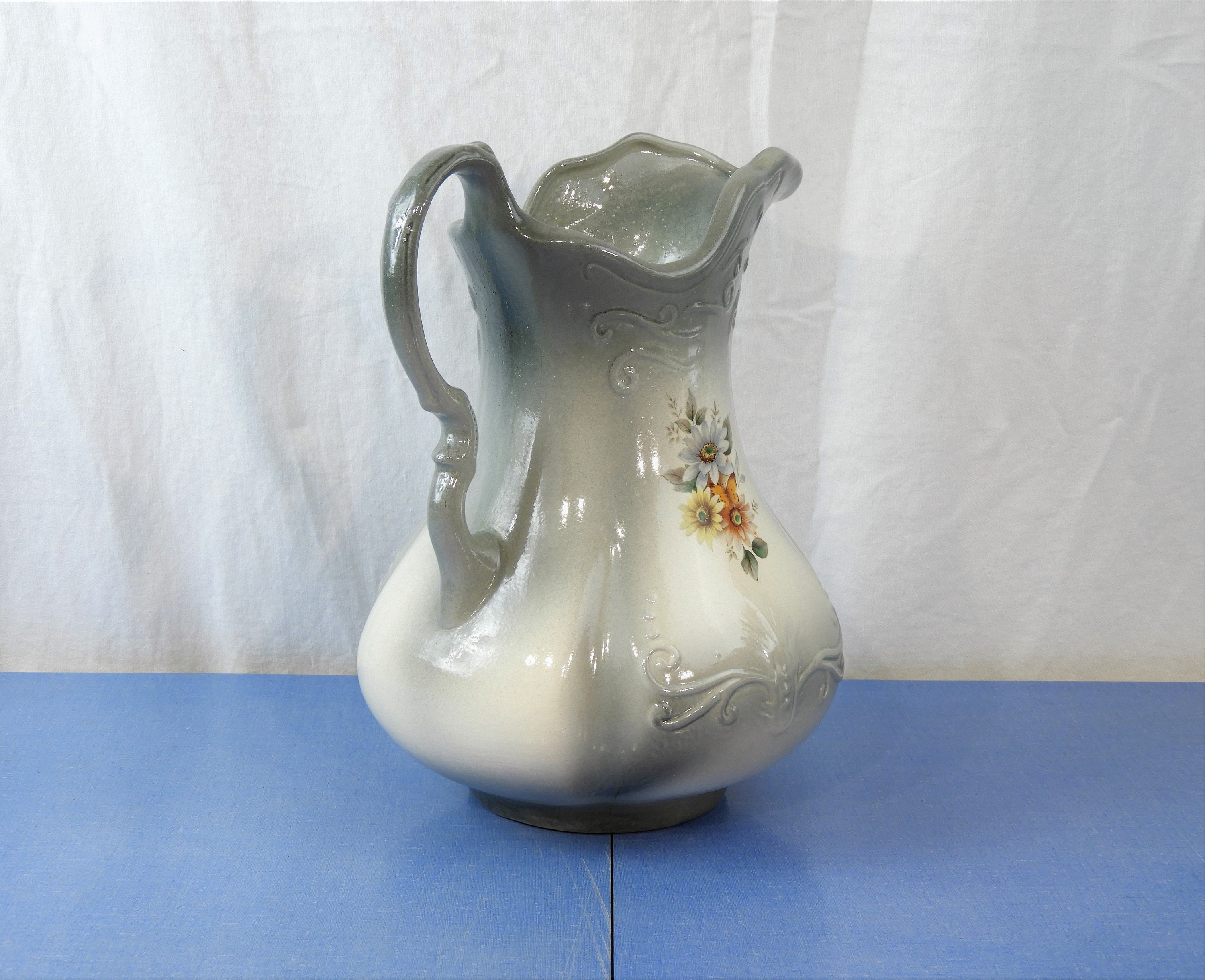 Antique Basin & Pitcher, Ironstone USA, Ceramic Decorations, Gray and