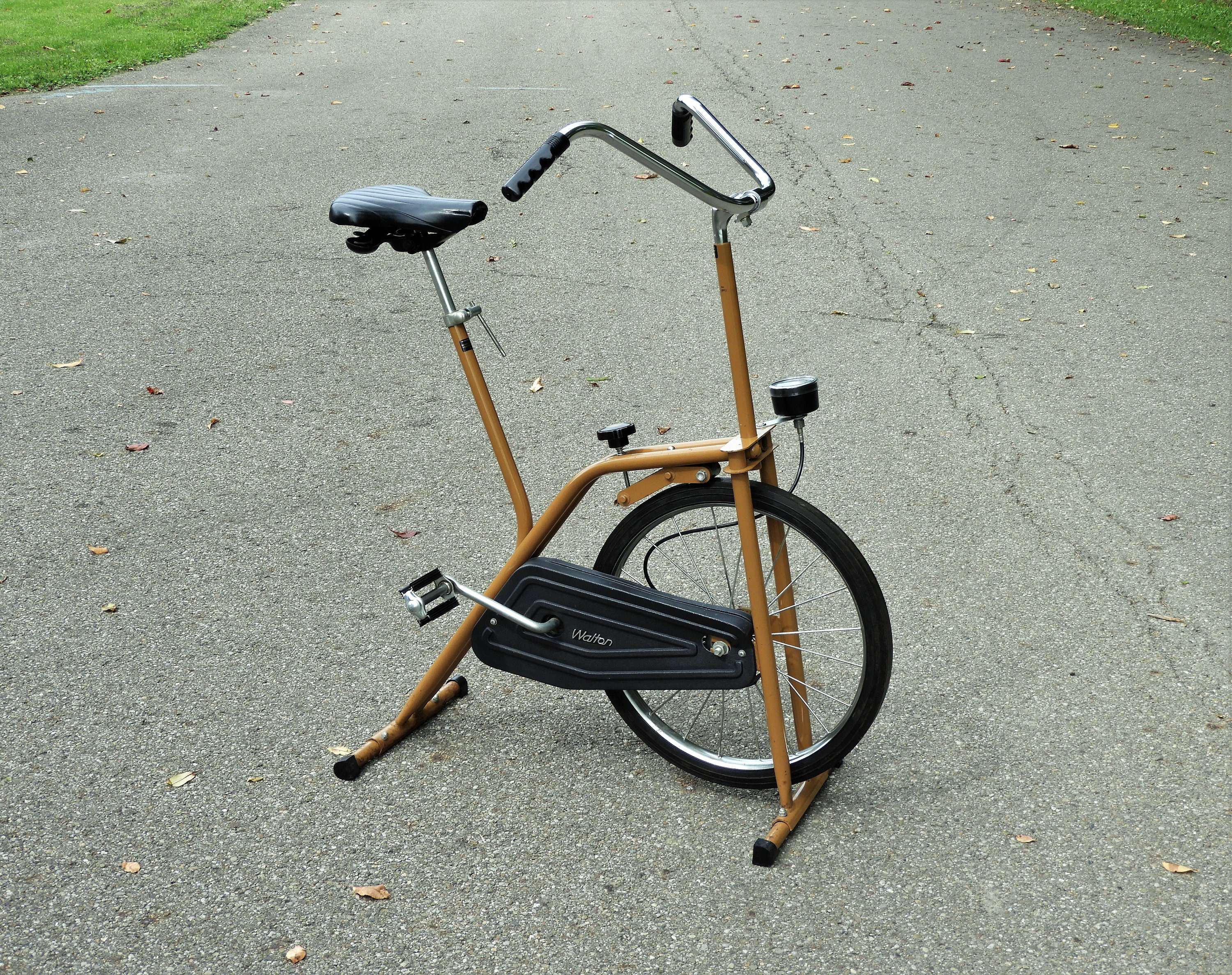 old style stationary bike
