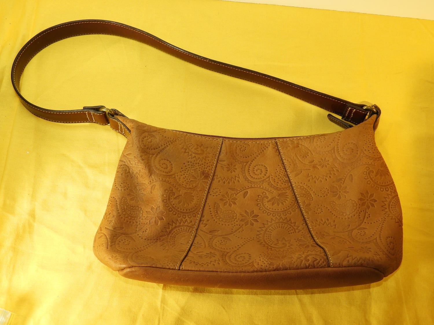 Vintage Embossed Leather Fossil 1954 Shoulder Bag, 75082 Bag,Fossil Key