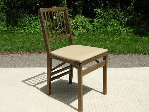 stakmore childrens folding table and chairs