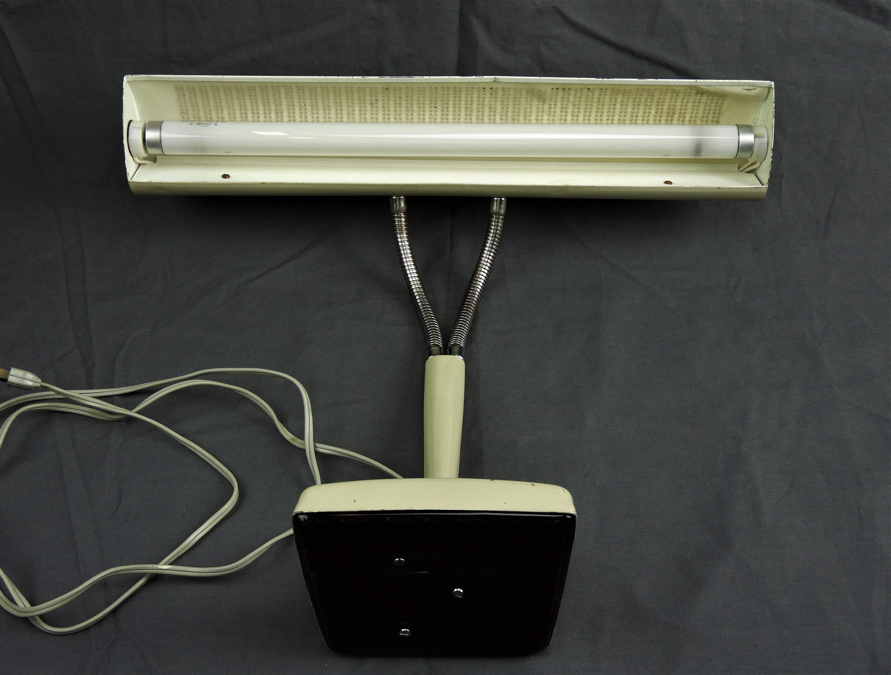 Mid Century Desk Lamp, Atomic Teardrop, Gooseneck Beige, Airplane Wing