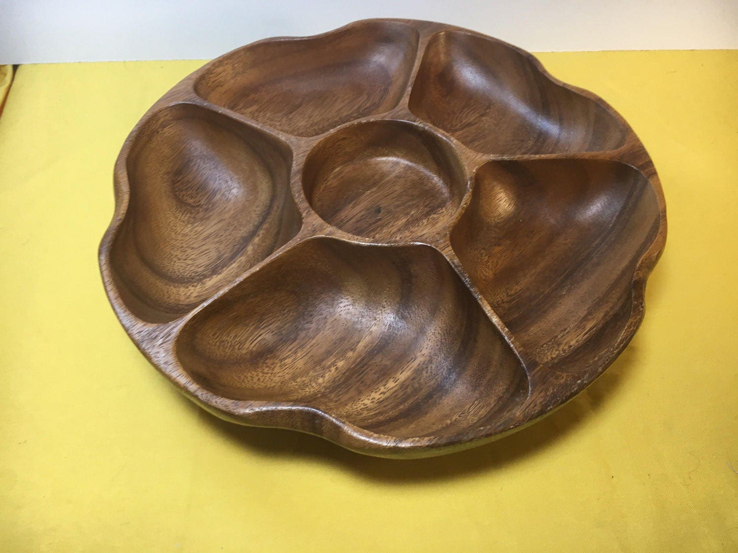 Vintage Wooden Platter Serving Bowl, Brown 6 Section Lazy Susan