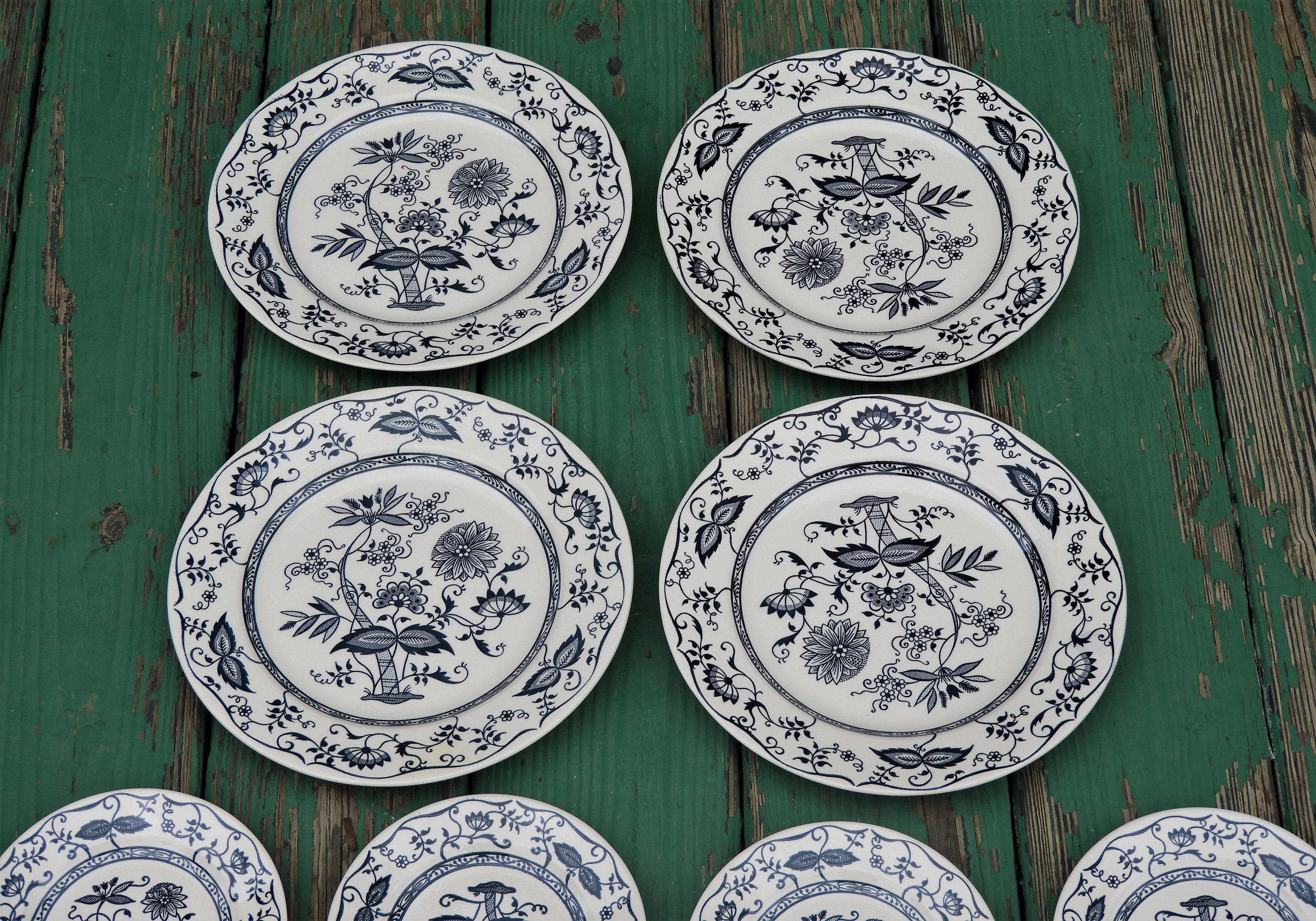 Vintage Blue Onion China (16 pcs), Blue White Dinnerware, Cavalier