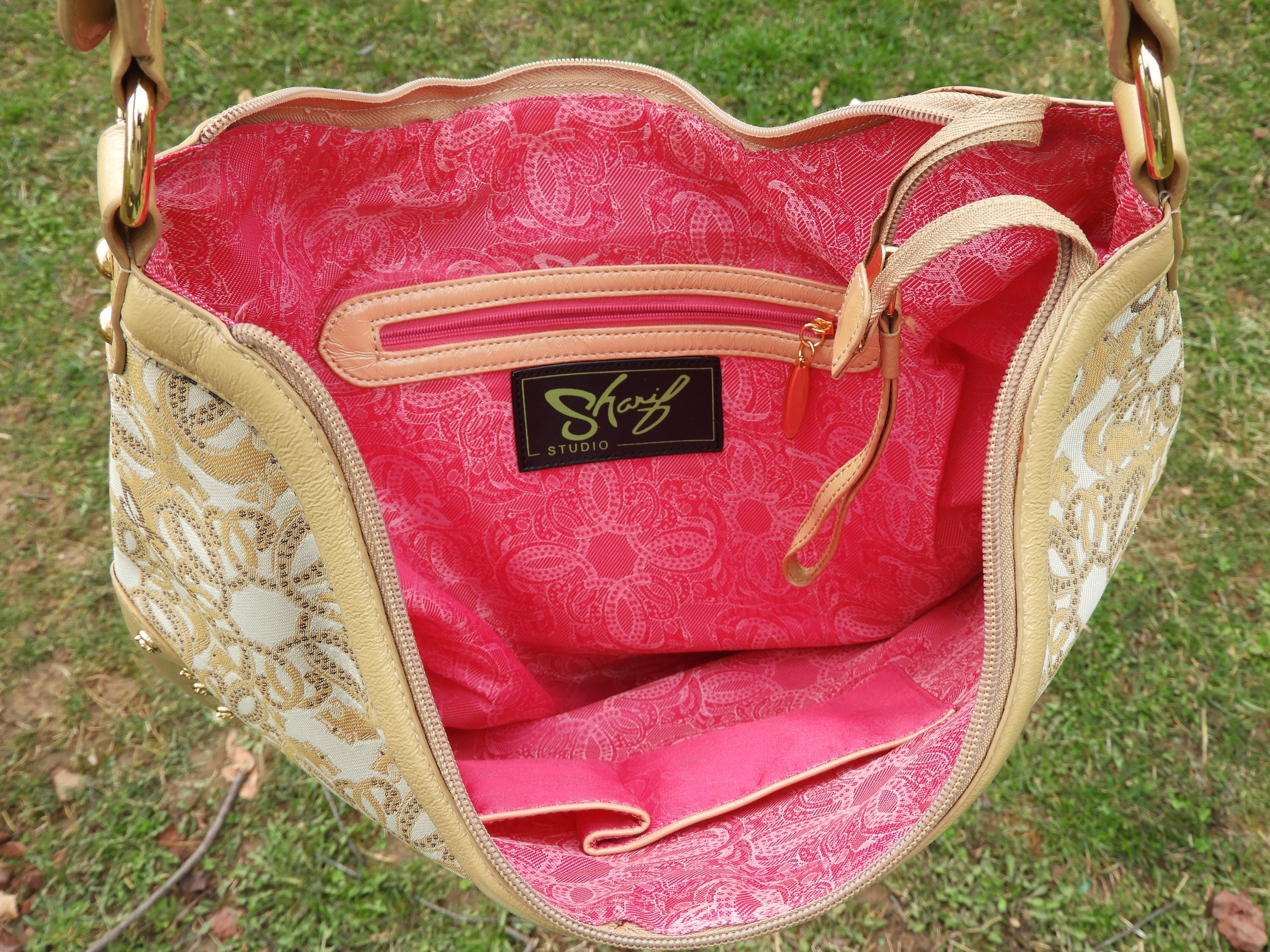 Vintage Sharif Handbag, Golden Banjo Style Shoulder Bag, Beige & Pink